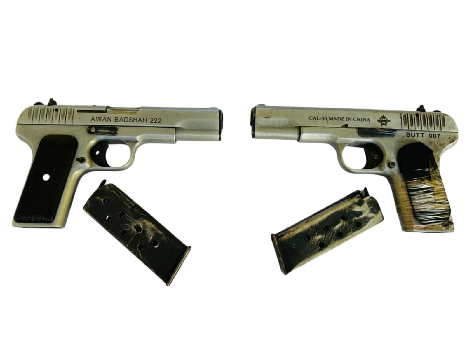 Two pistols recovered from the accused in Pujab (Photo/ Information and public relation department, Punjab) Two pistols recovered from the accused in Pujab (Photo/ Information and public relation department, Punjab)