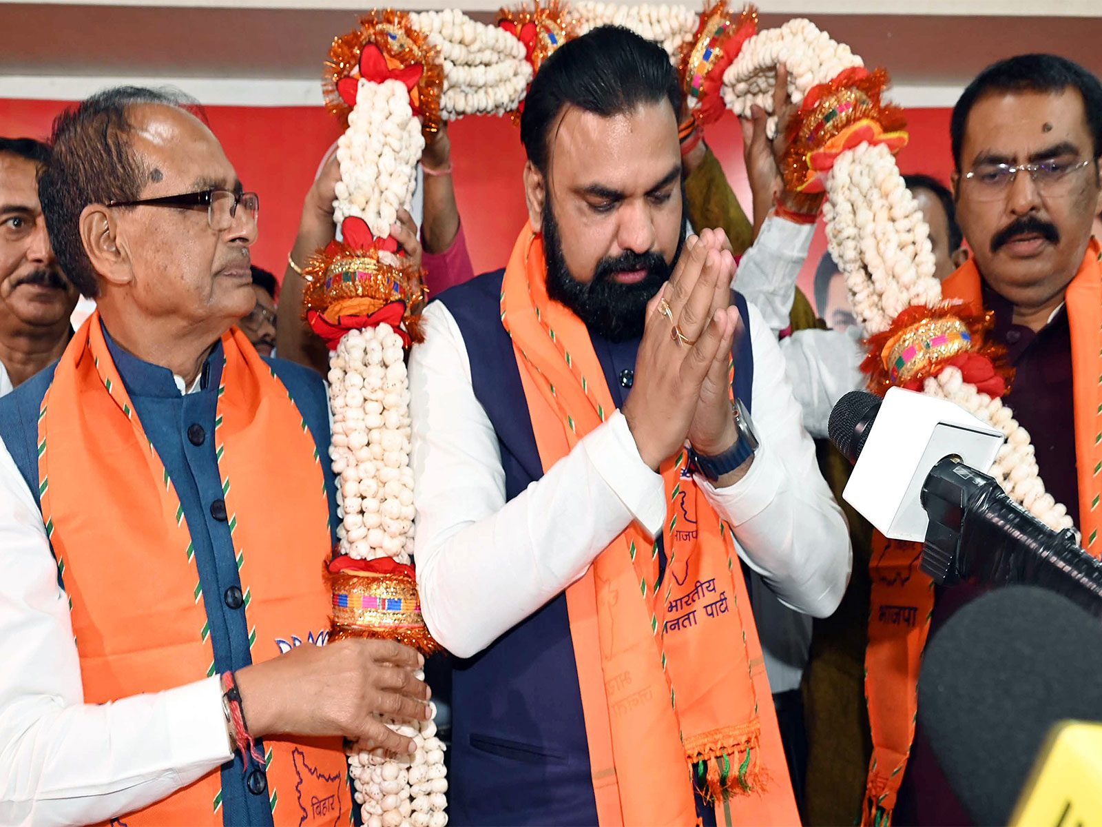 Union Minister Shivraj Singh Chouhan and Bihar Deputy CM Samrat Chaodhary (Photo/ANI)
