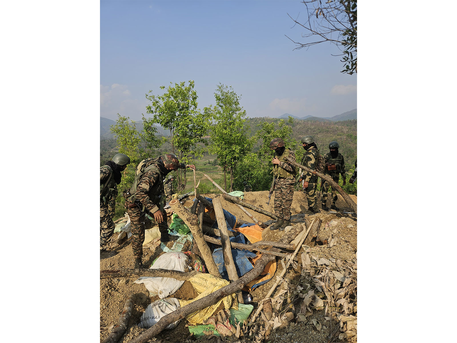 Indian Army conducts joint operation, destroys bunkers on Manipur hills (Photo/ PRO Defence)