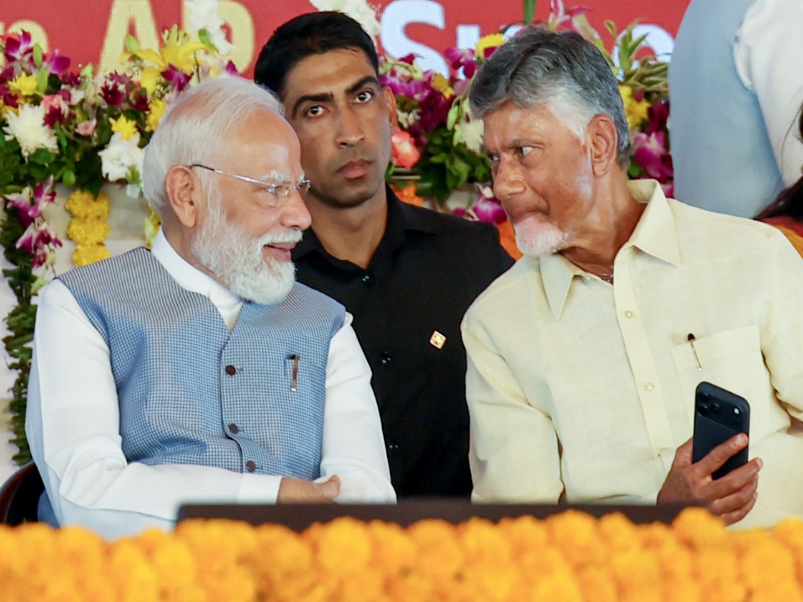 Prime Minister Narendra Modi and Andhra Pradesh CM Chandrababu Naidu (File Photo/ANI)