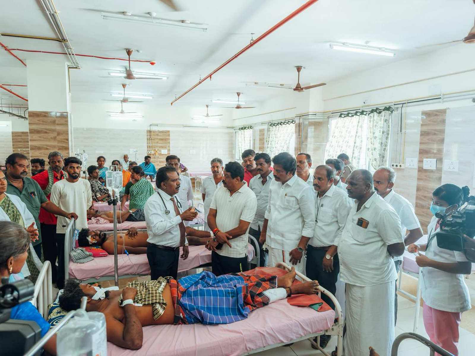 Tamil Nadu BJP chief Nainar Nagenthran at a hospital in Virudhunagar (Photo