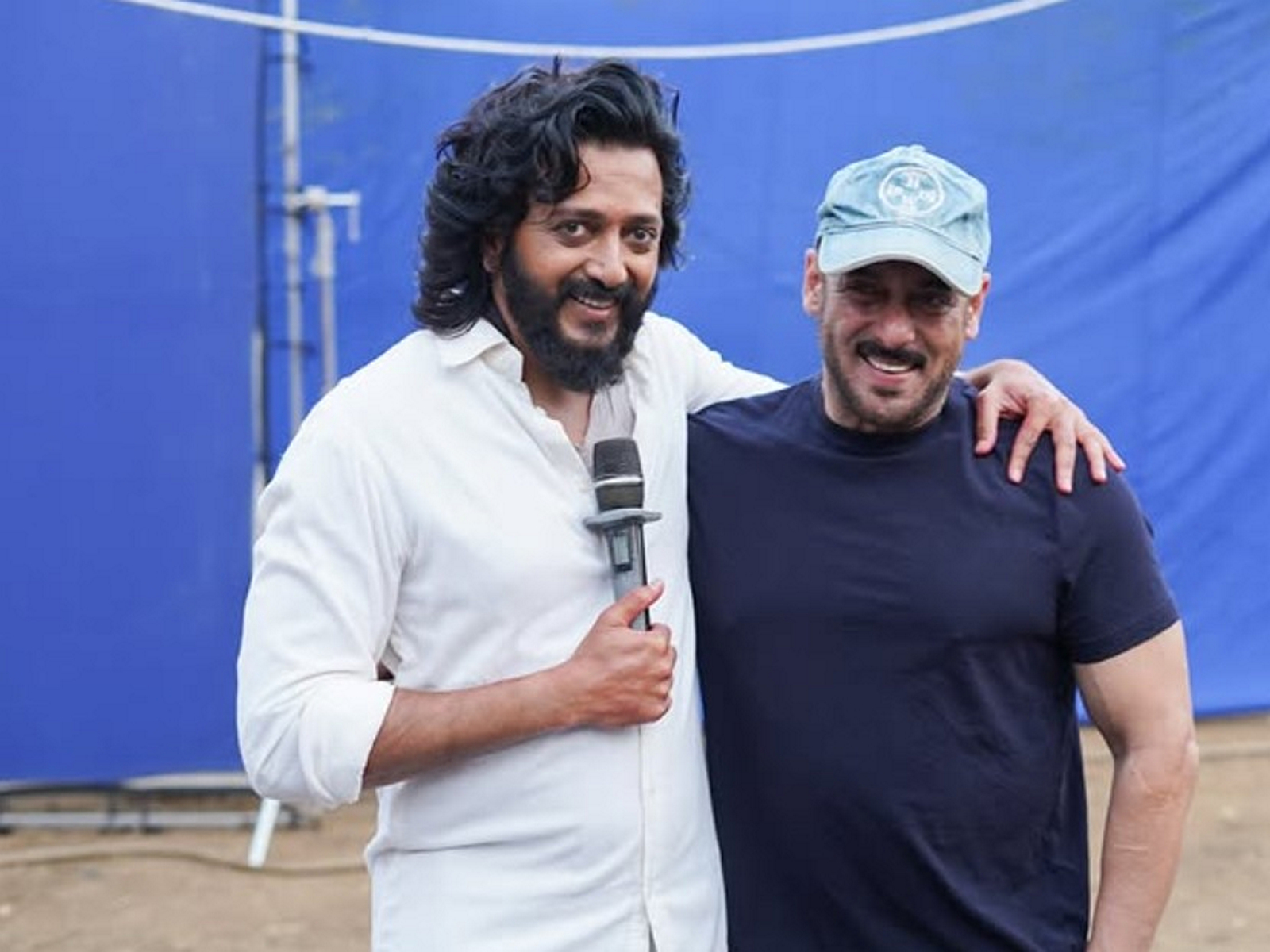 Riteish Deshmukh, Salman Khan (Photo/Instagram/@riteishd)