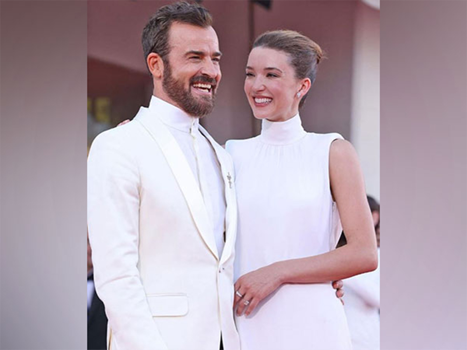 Justin Theroux, Nicole Brydon Bloom (Photo/ Instagram/@labiennale)