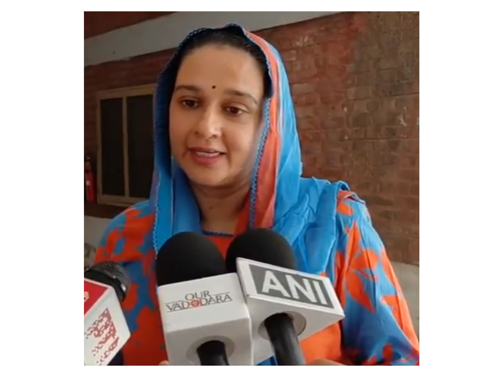 “Cultural heritage should not be left behind”: Maharani of Baroda Radhikaraje Gaekwad casts vote in Gujarat local body polls