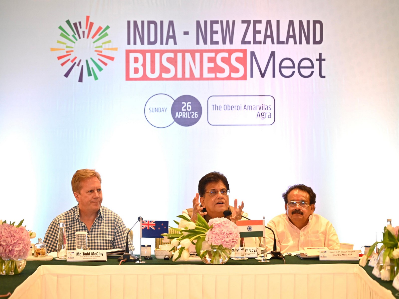 Commerece Minister Piyush Goyal with New Zealand Minister Todd McClay (Photo/ANI) 