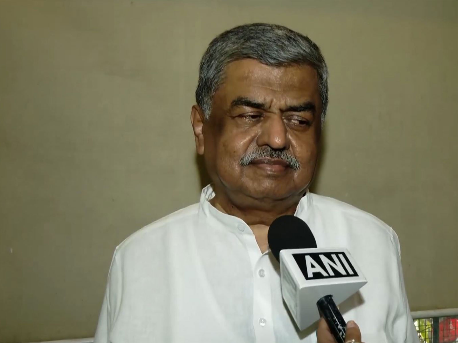 Congress leader BK Hariprasad (Photo/ANI)