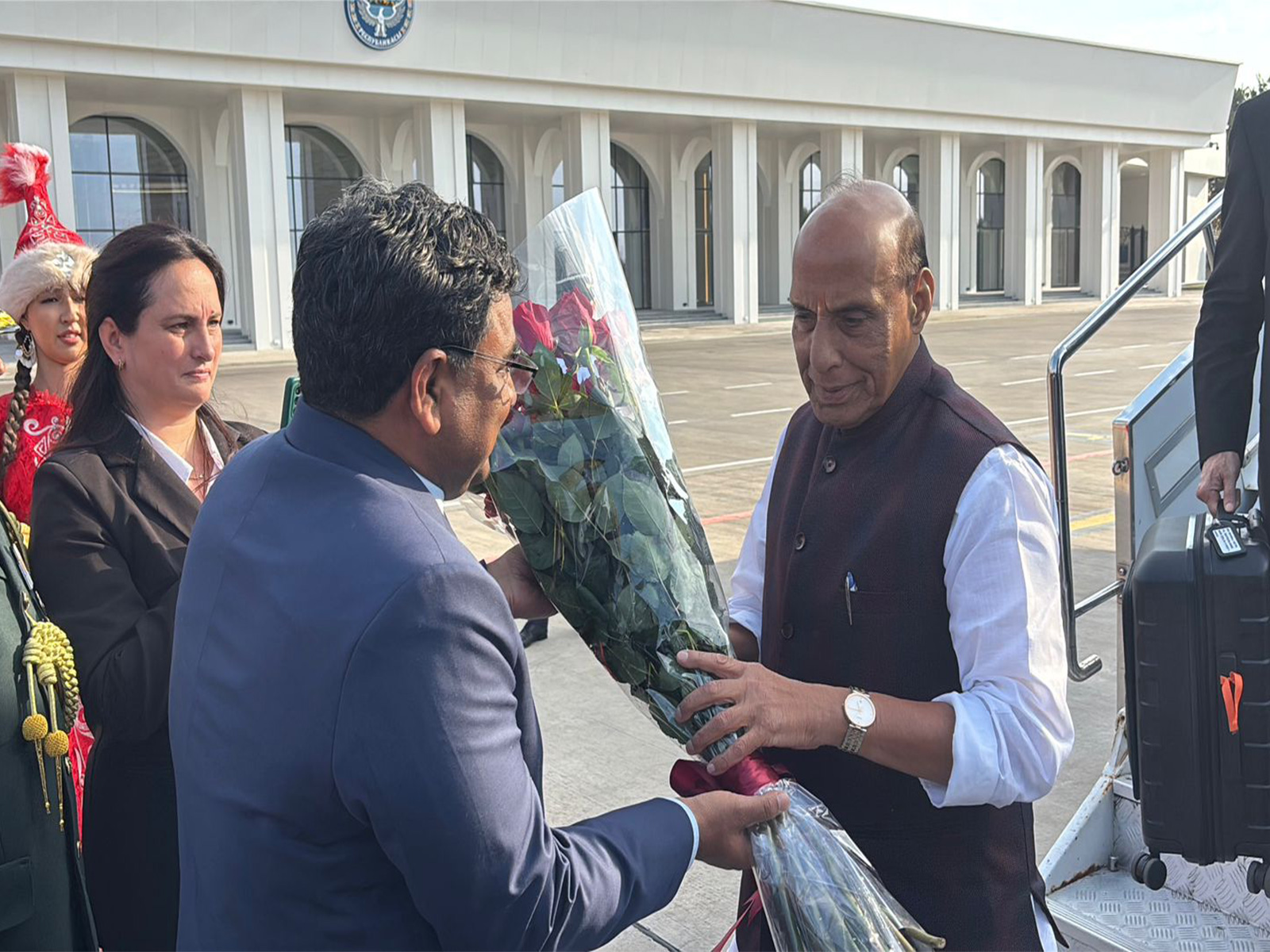 Kyrgyzstan: Rajnath Singh arrives in Bishkek to attend SCO Defence Ministers’ Meeting (Photo/ANI) Kyrgyzstan: Rajnath Singh arrives in Bishkek to attend SCO Defence Ministers’ Meeting (Photo/ANI)