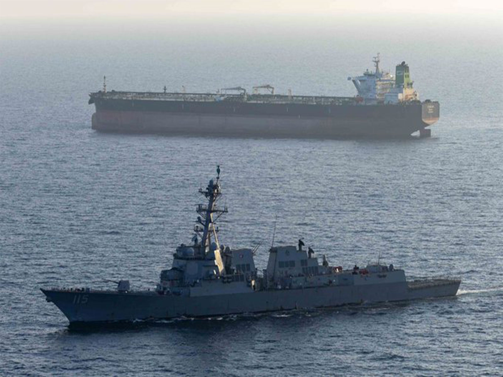 USS Rafael Peralta intercepts Iranian-flagged tanker M/T Stream during a US maritime blockade operation. (Photo: X/@CENTCOM)