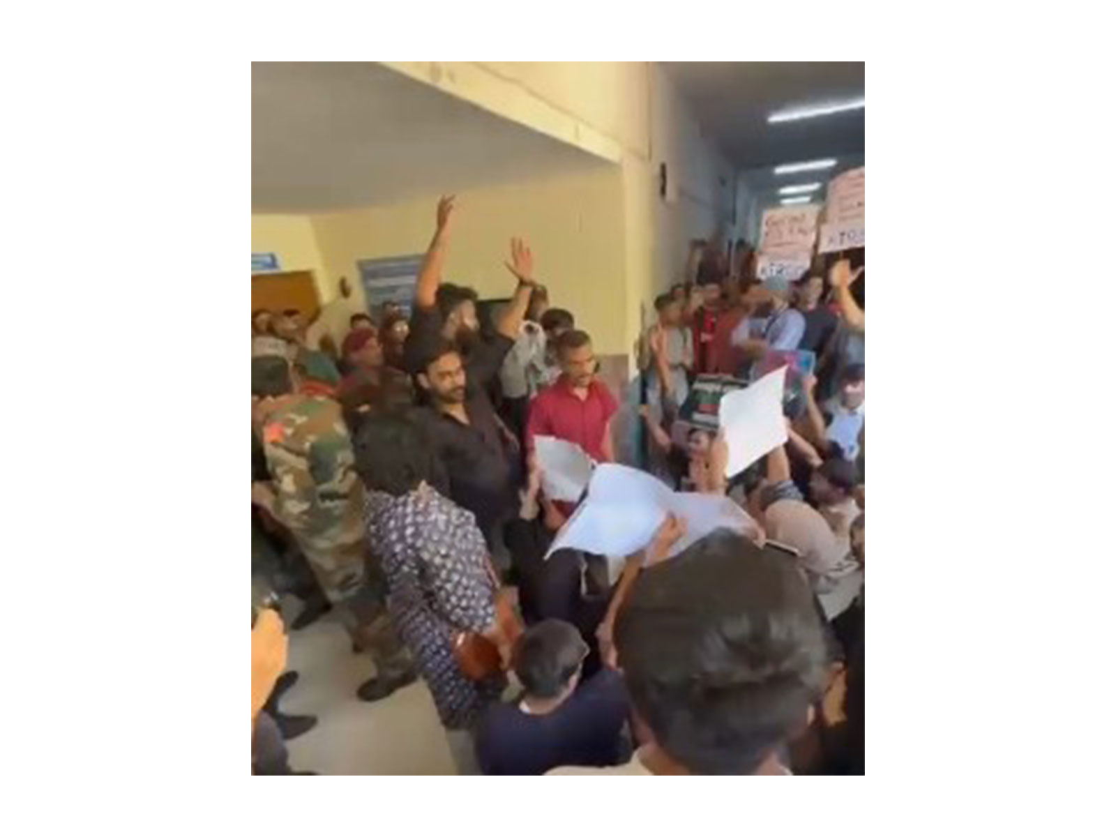 Students stage protest at Jamia Millia Islamia (Photo/AISA)