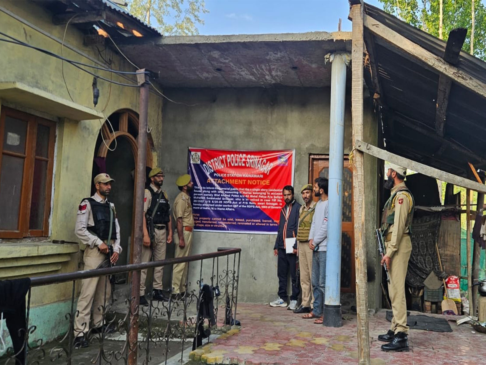 Police attach assets of drug peddler (Photo/Srinagar Police Release)