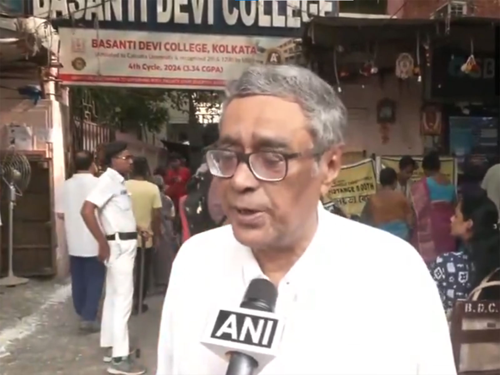 BJP's Rashbehari candidate Swapan Dasgupta (Photo/ANI)