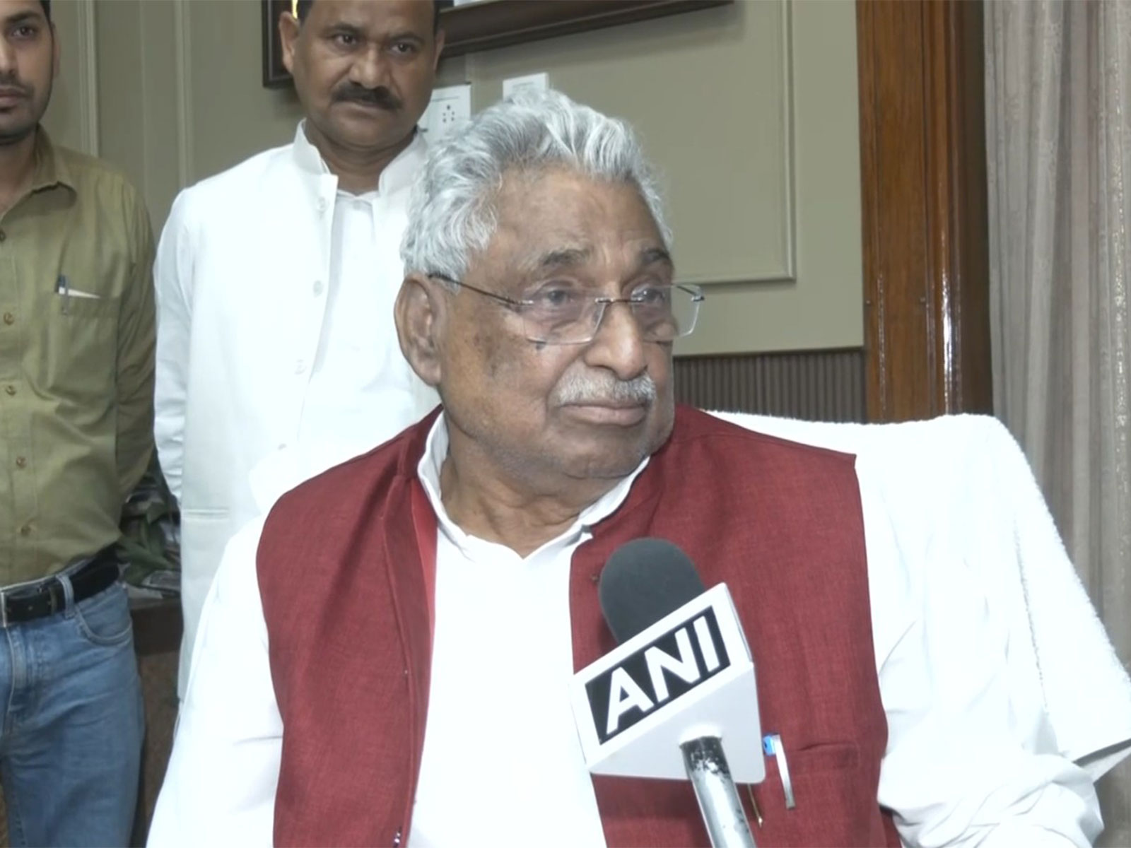 LoP in Uttar Pradesh Assembly Mata Prasad Pandey (Photo/ANI)