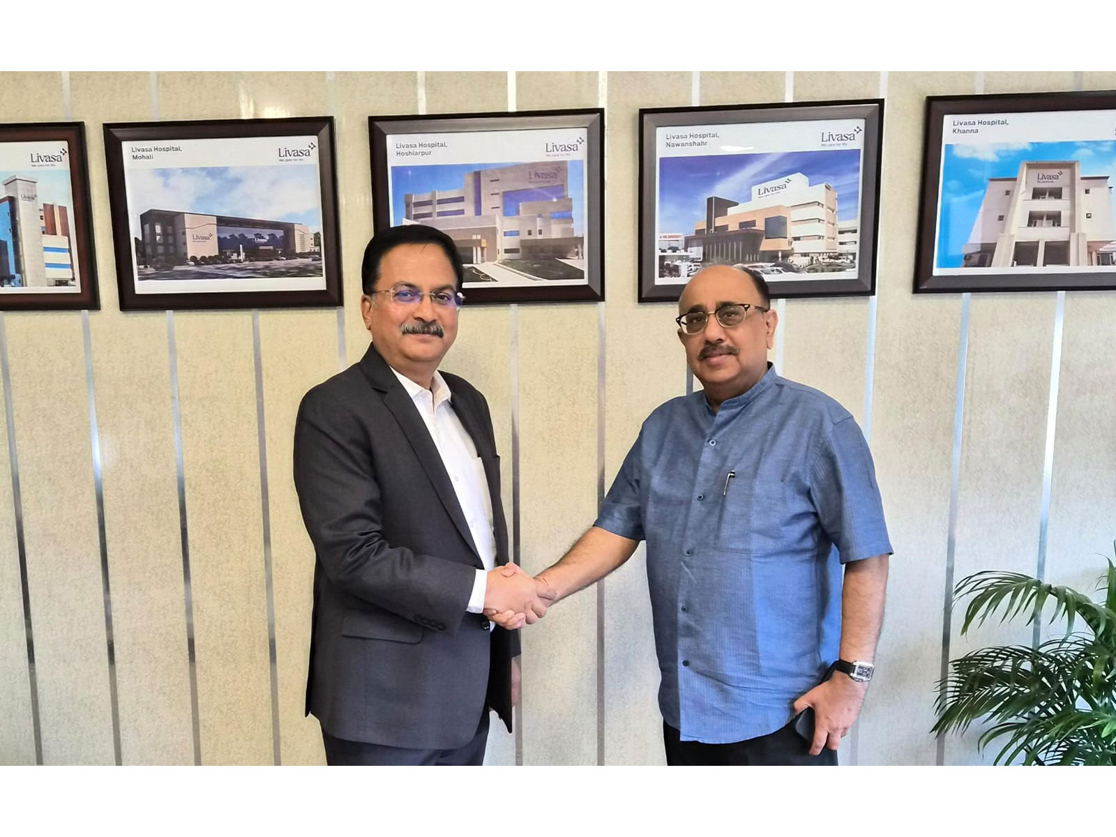 Anurag Yadav, Chief Executive Officer – Livasa Hospitals, welcomes Mr. Kamal Kant Gambhir to the organisation as Chief Financial Officer