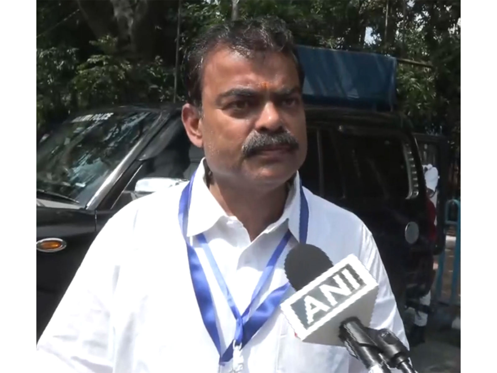 BJP candidate from Jorasanko Assembly constituency Vijay Ojha (Photo/ANI)
