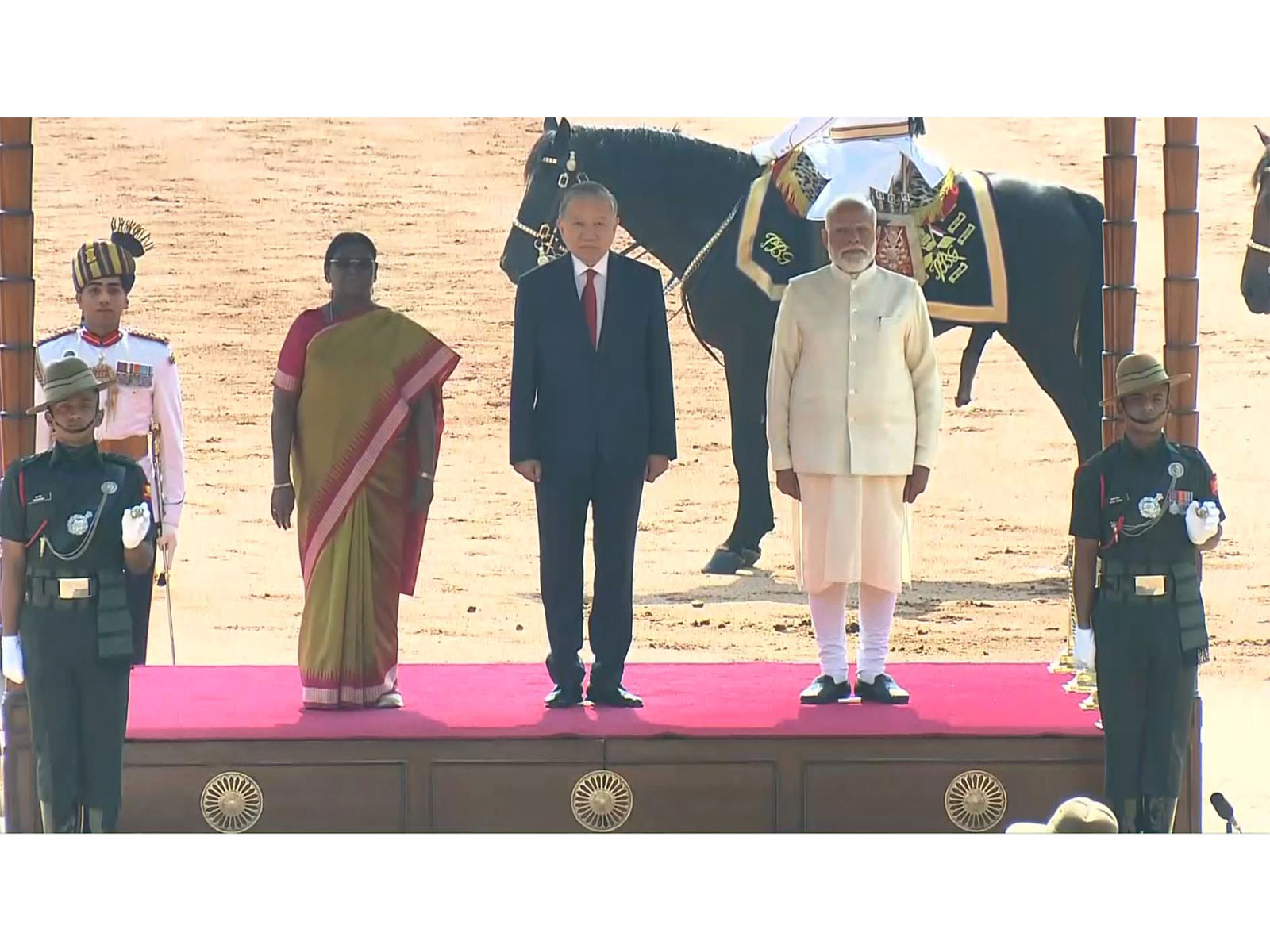 Vietnamese President To Lam receives a ceremonial welcome at the forecourt of Rashtrapati Bhavan during his State Visit to India. (Photo/ANI) Vietnamese President To Lam receives a ceremonial welcome at the forecourt of Rashtrapati Bhavan during his State Visit to India. (Photo/ANI)