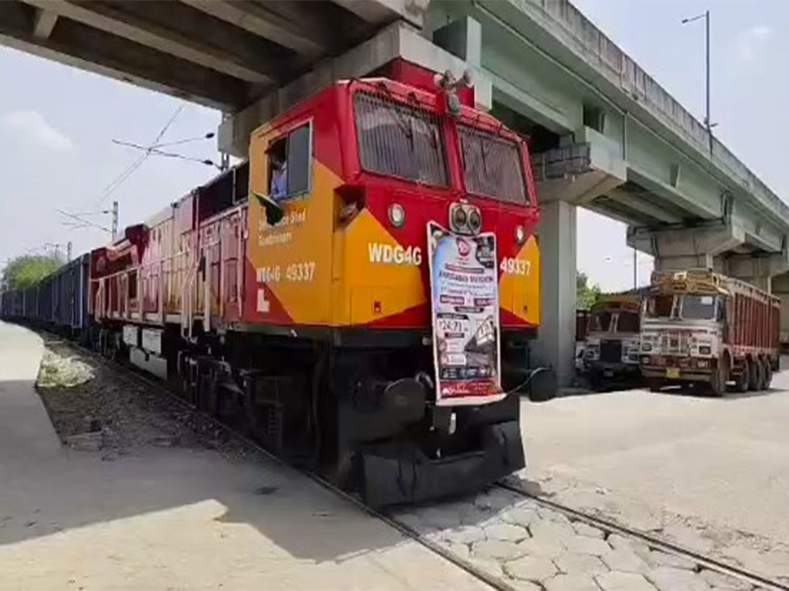 Western Railway flagged off the first “Deemed VP Rake” in Mehsana (Photo/WesternRailway)