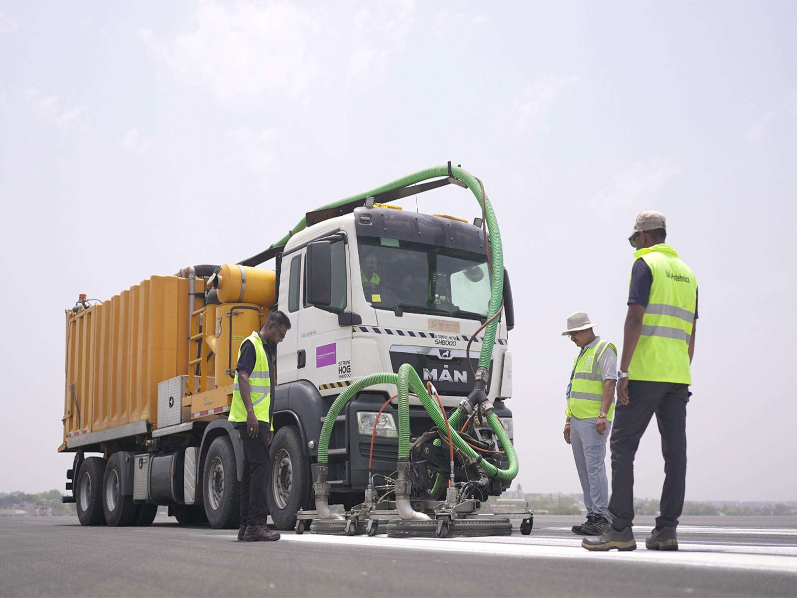 Mumbai airport completes runway maintenance works ahead of monsoon season (Photo/Mumbai International Airport) Mumbai airport completes runway maintenance works ahead of monsoon season (Photo/Mumbai International Airport)