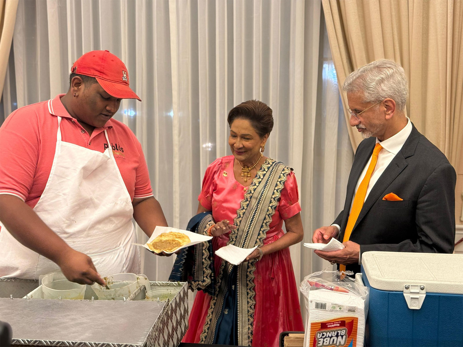 Prime Minister of Trinidad and Tobago, Kamla Persad-Bissessar with External Affairs Minister S Jaishankar (Photo: X@PM_Kamla)