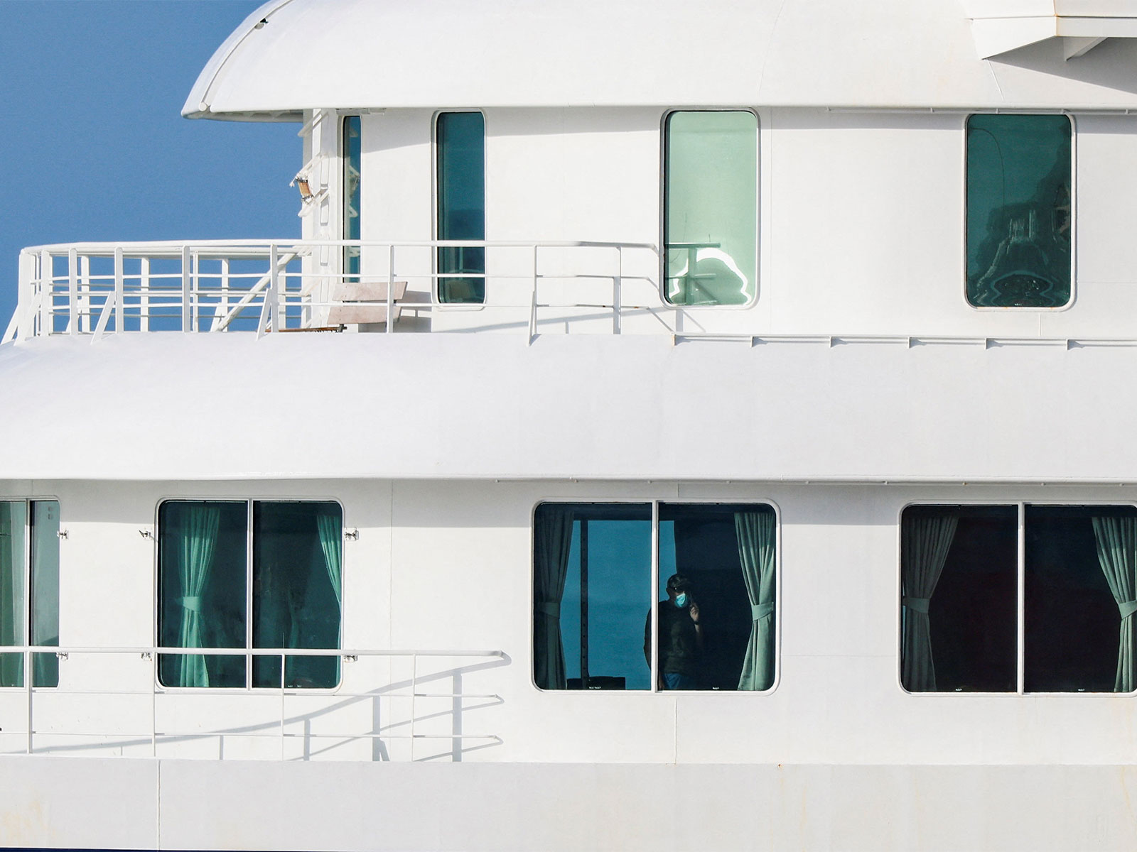 Hantavirus-hit MV Hondius cruise ship (Photo/Reuters)