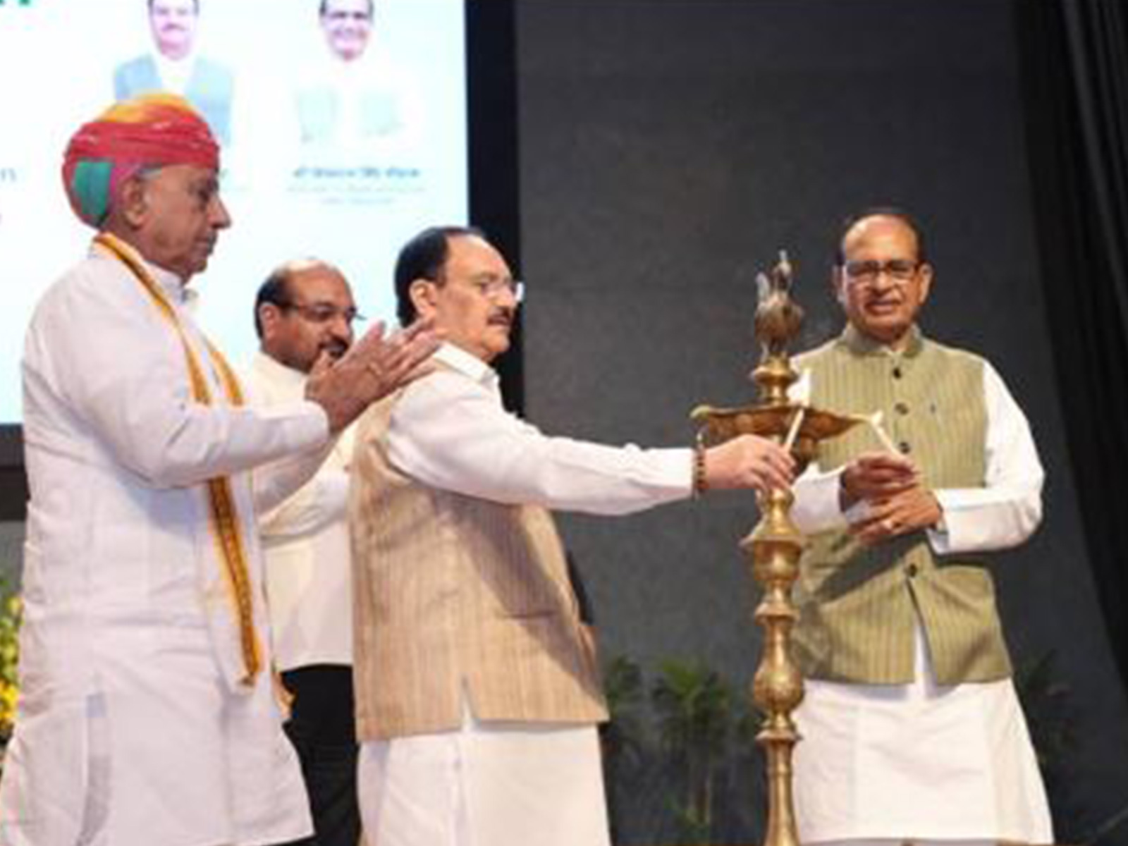 JP Nadda, Union Minister of Health & Family Welfare, along with Union Minister of Agriculture and Farmers’ Welfare,Shivraj Singh Chouhan (Photo/Ministry of Health and Family Welfare)