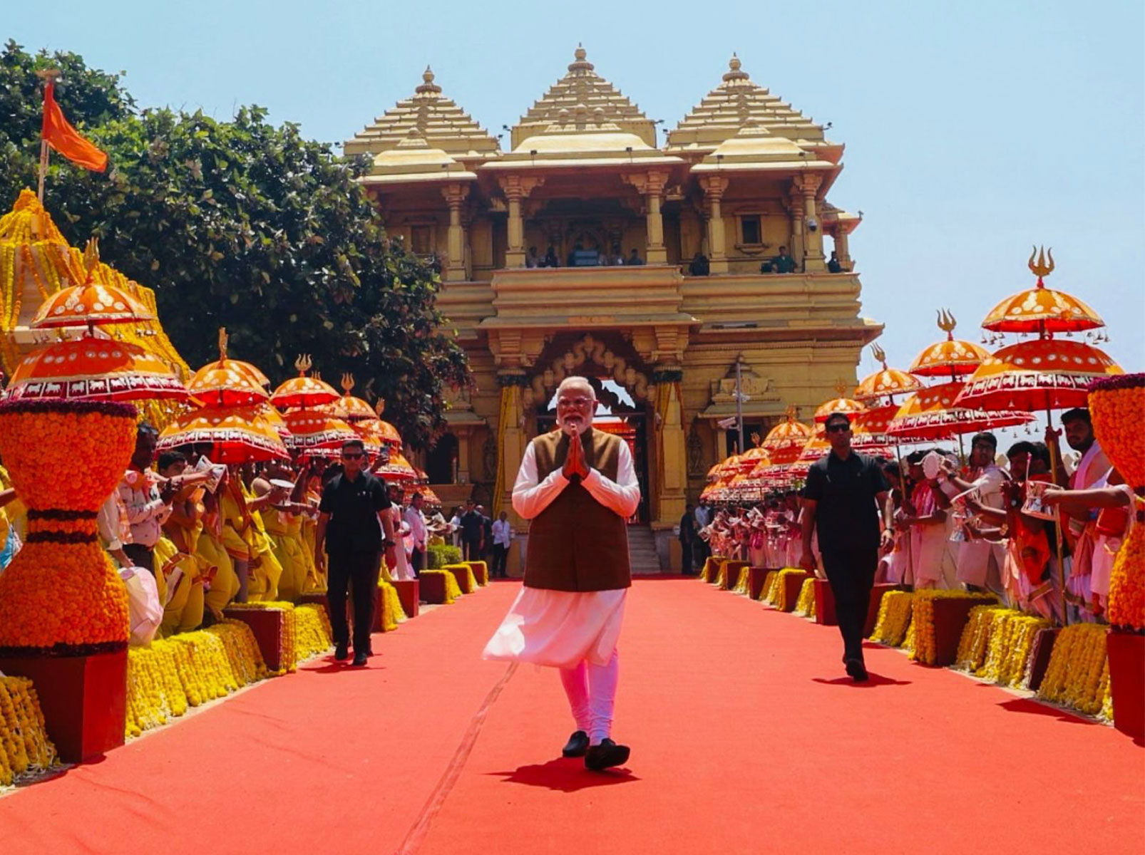 PM Modi at Somnath Temple (Photo/X@narendramodi)