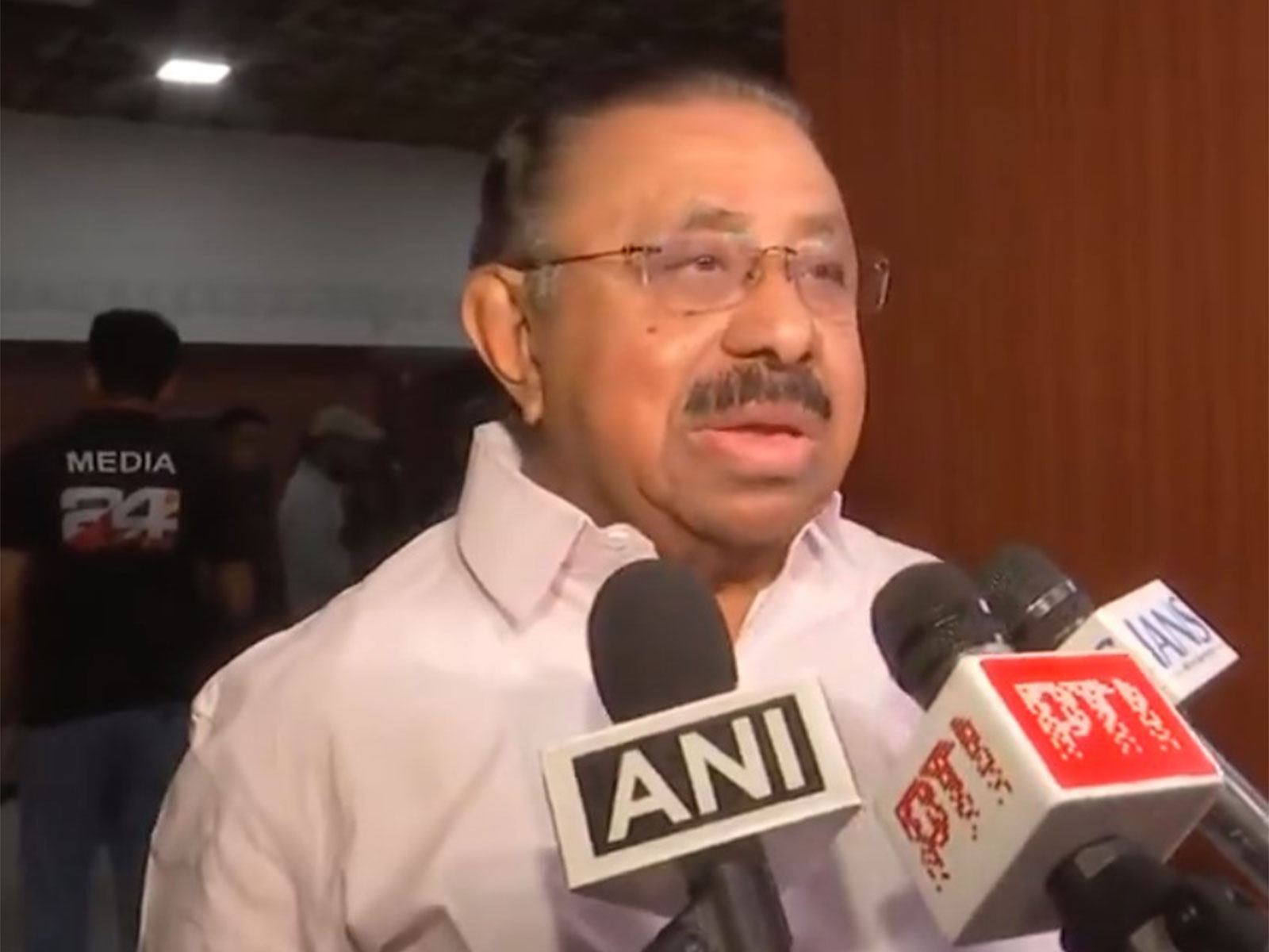 Former Keralam Pradesh Congress Committee chief MM Hassan (Photo/ANI) Former Keralam Pradesh Congress Committee chief MM Hassan (Photo/ANI)