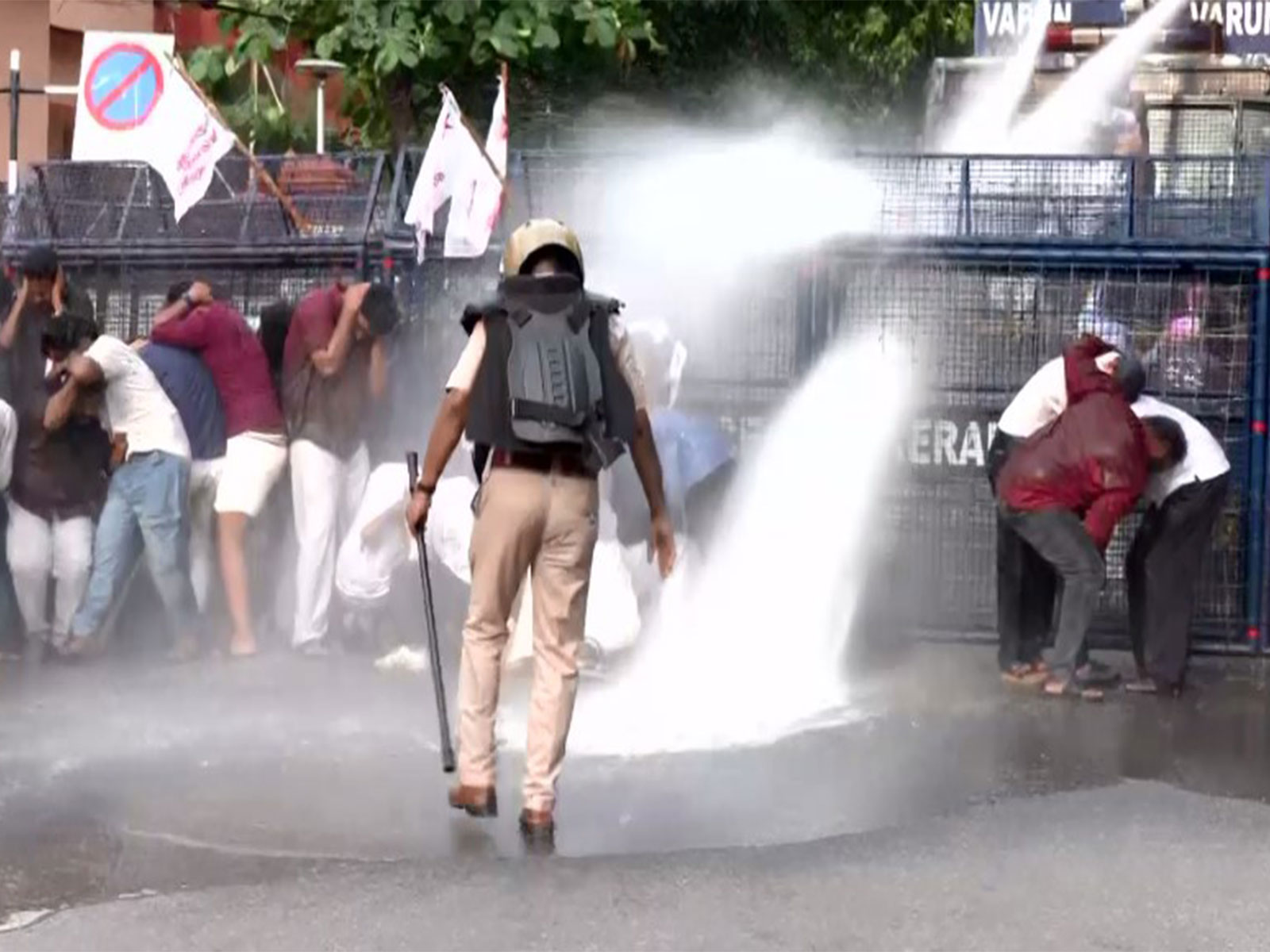 SFI protest against NTA over NEET UG exam cancellation in Keralam (Photo/ANI)
