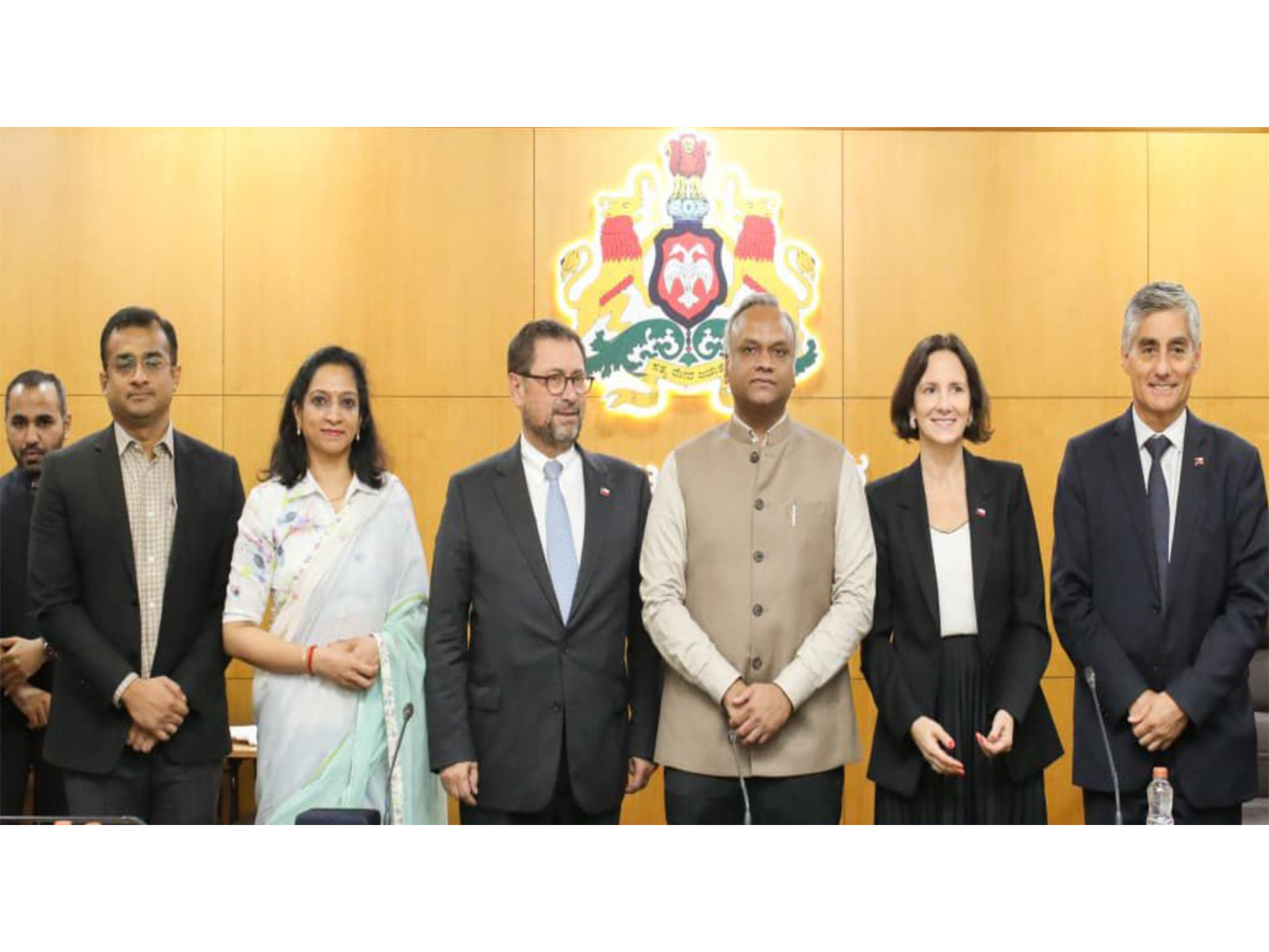 IT Minister Priyank Kharge meets Chilean delegation led by Foreign Minister Francisco Pérez Mackenna (Photo/ Priyank kharge office)