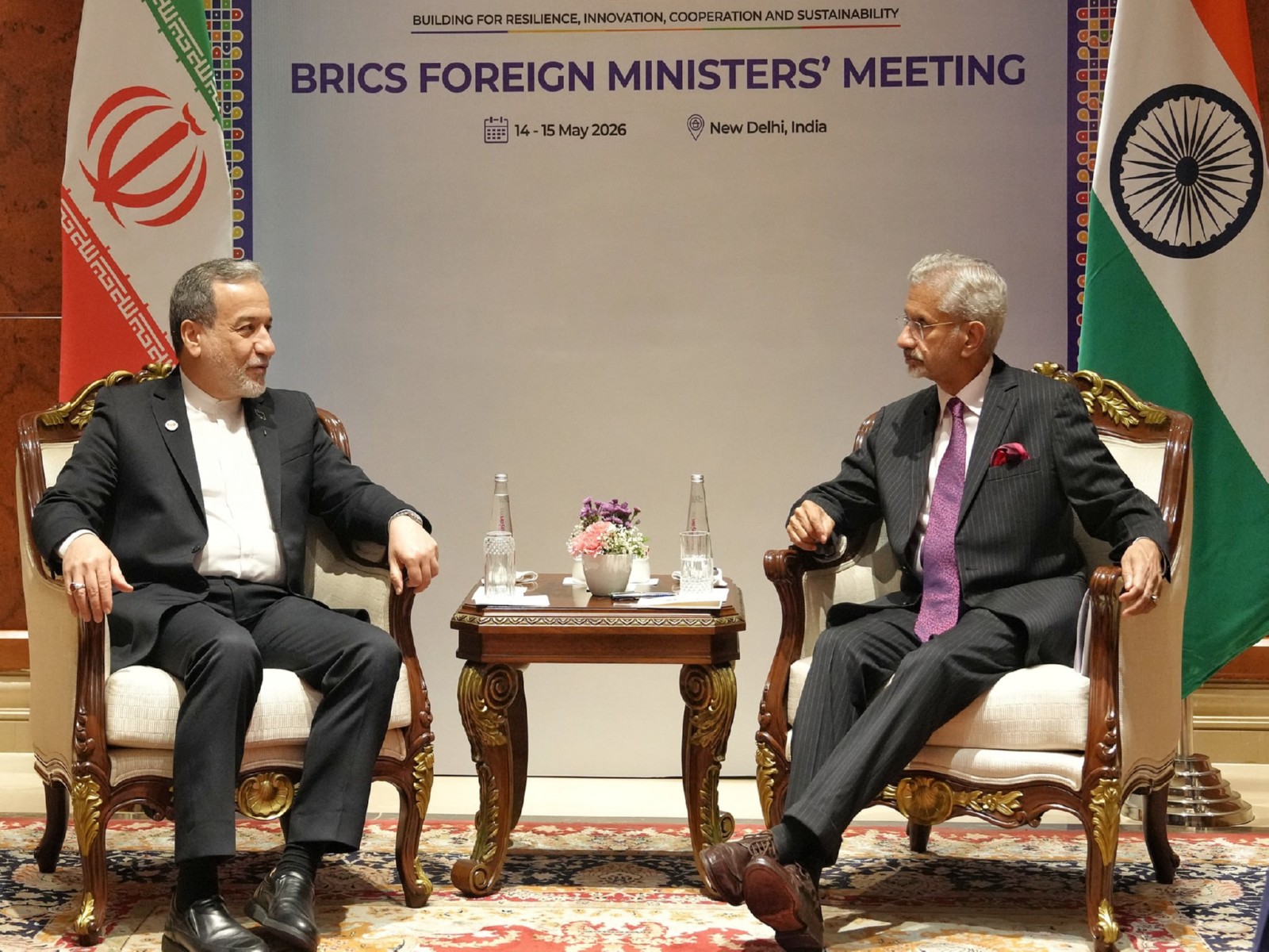 Foreign Minister of Iran, Seyed Abbas Araghchi with External Affairs Minister S Jaishankar (Photo: X@araghchi) Foreign Minister of Iran, Seyed Abbas Araghchi with External Affairs Minister S Jaishankar (Photo: X@araghchi)