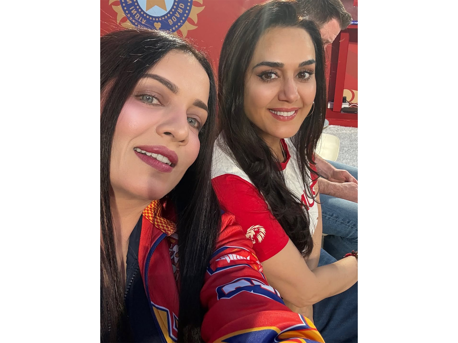 Celina Jaitly, Preity Zinta (Photo/Instagram@celinajaitlyofficial)