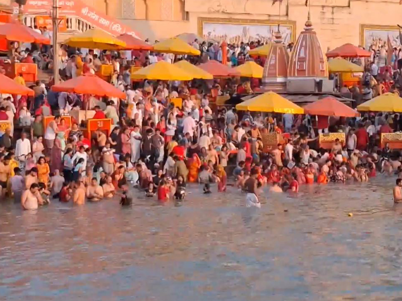 Visual from Ganga river at Har Ki Pauri in Haridwar (Photo/ANI)