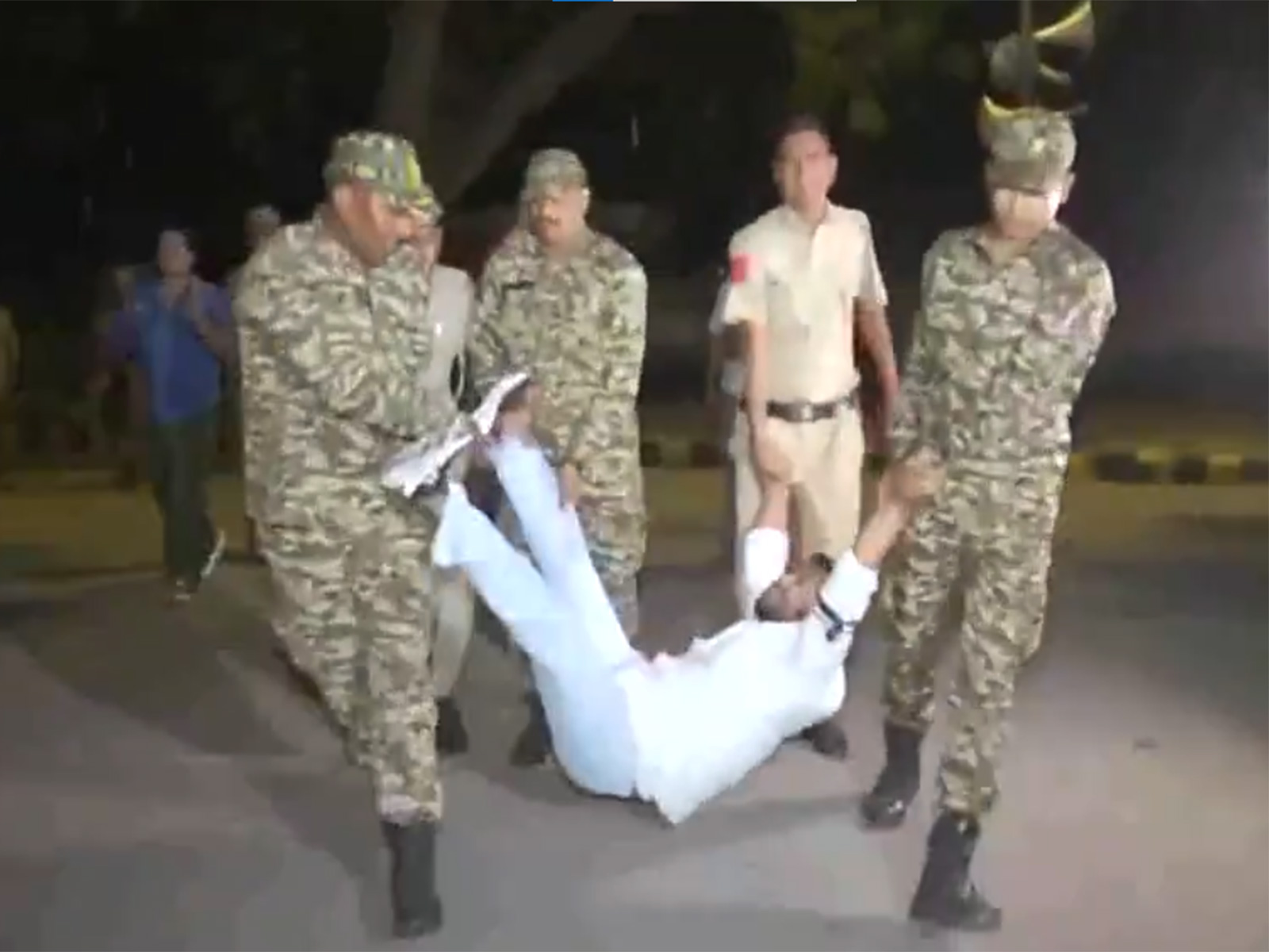 Delhi Police remove and detain AAP workers staging a sit-in protest outside the Jantar Mantar (Photo/ANI)