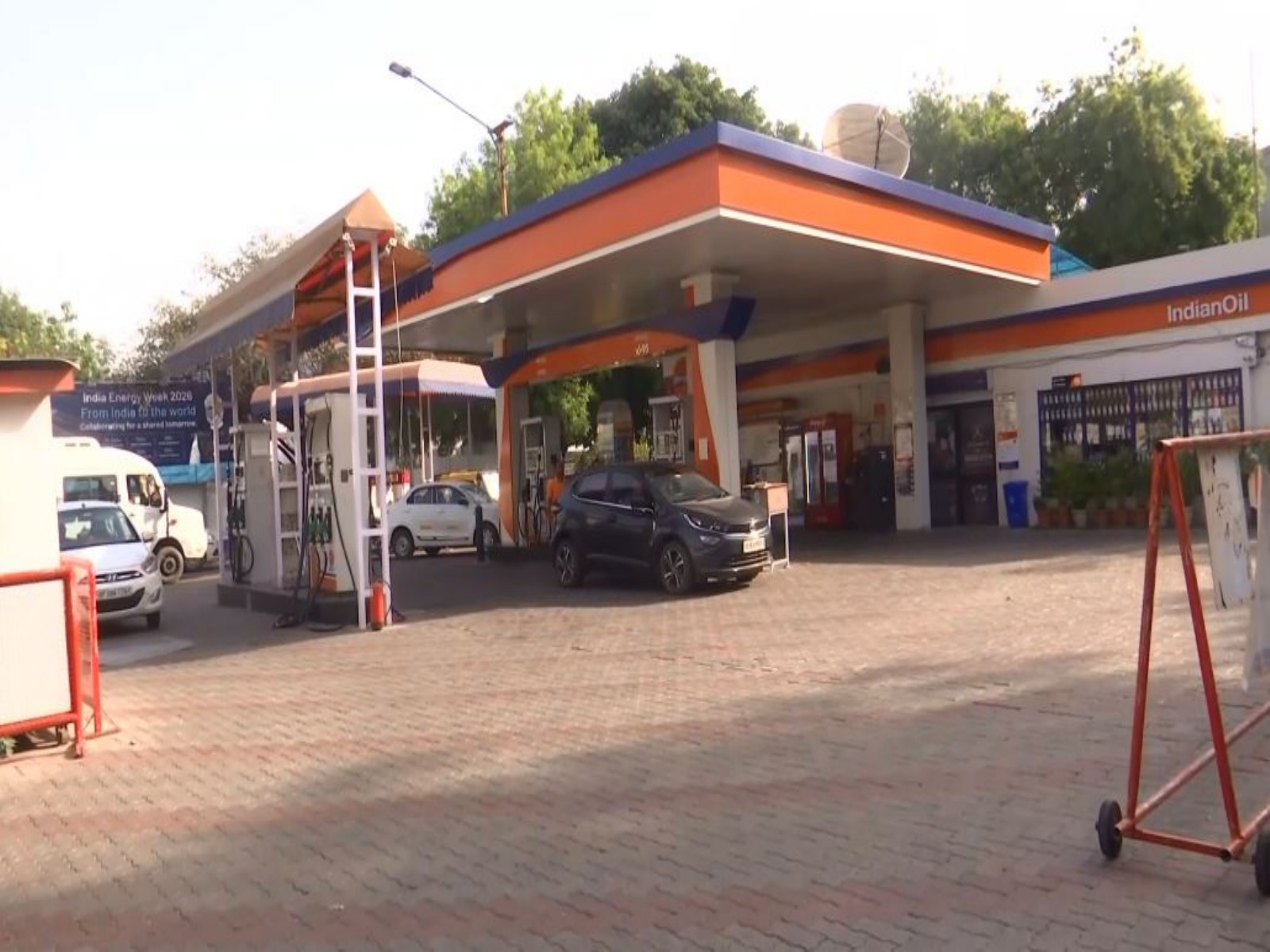 Visual from a petrol pump in Delhi (Photo/ANI)