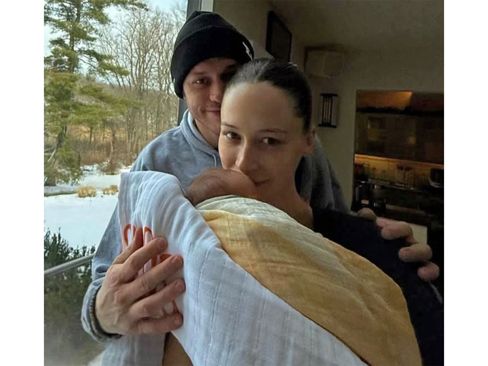 Pete Davidson, Elsie Hewitt (Photo/instagram/@elsie) Pete Davidson, Elsie Hewitt (Photo/instagram/@elsie)