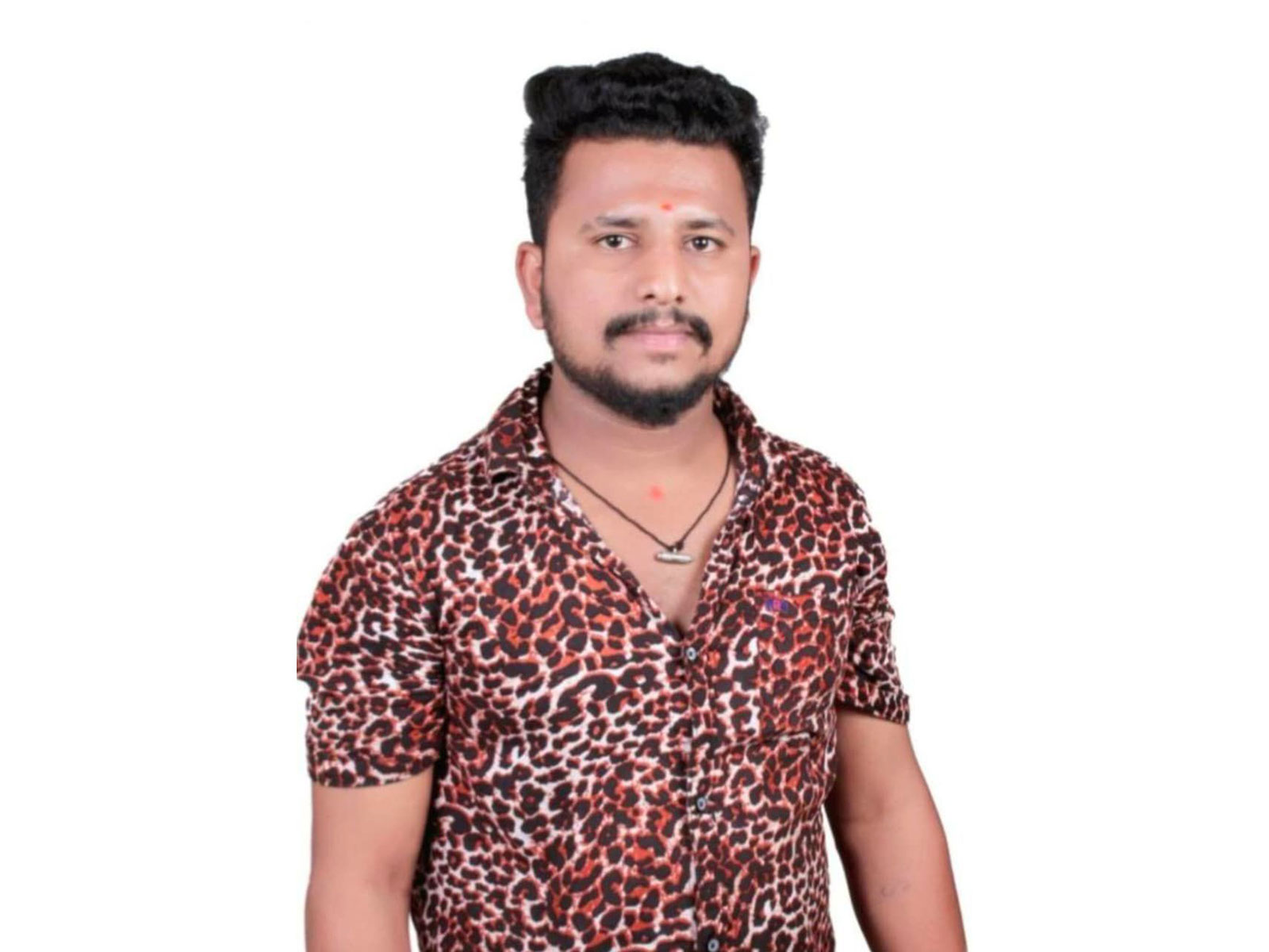 Youth hacked to death by car-borne assailants in Karnataka’s Mandya (Photo/ANI)