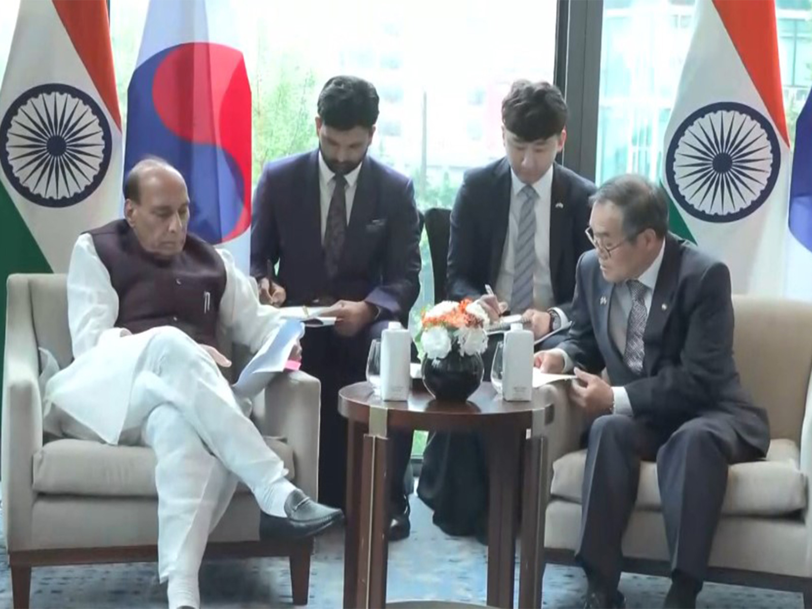 Defence Minister Rajnath Singh with South Korea’s Minister of Defence Acquisition Program Administration (DAPA) Lee Yong‑Cheol (Photo/ANI)