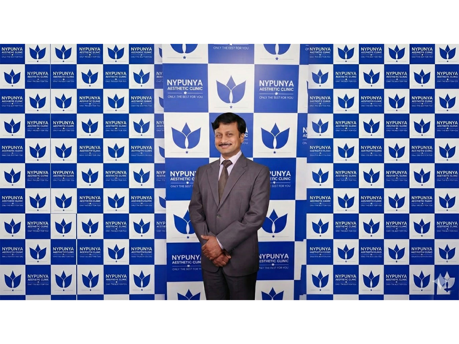 The Paradigm Shift in Facial Rejuvenation Mirrors the Preservation Facelift by Dr. Prashantha Kesari The Paradigm Shift in Facial Rejuvenation Mirrors the Preservation Facelift by Dr. Prashantha Kesari