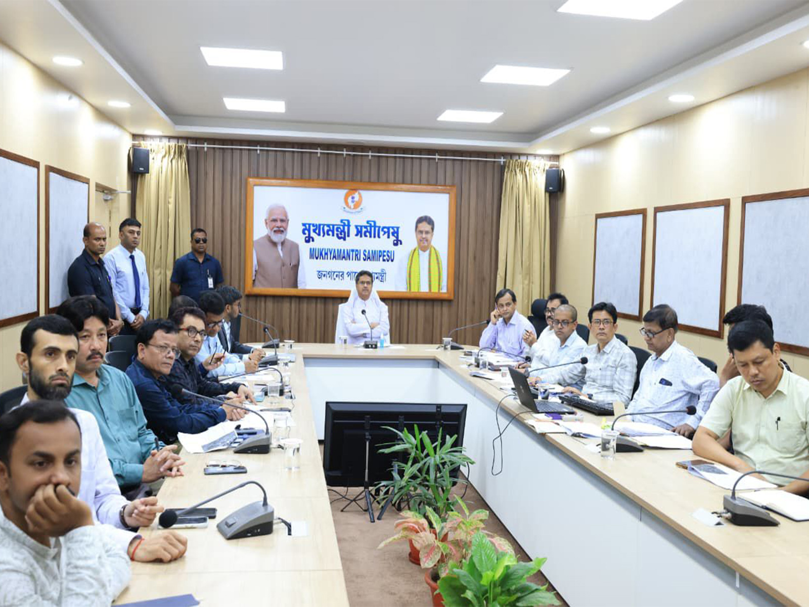 Manik Saha holds first virtual 'Mukhyamantri Samipesu' programme in Agartala (Photo/CMO Tripura)