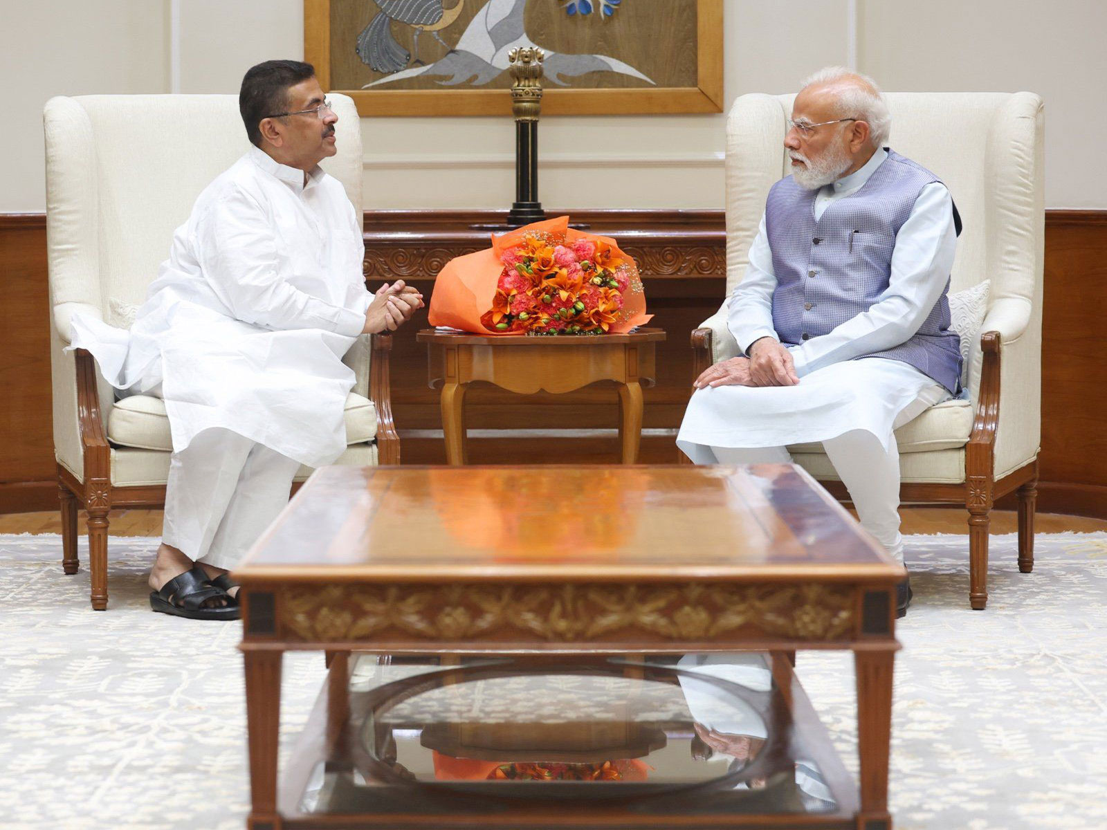 West Bengal CM Suvendu Adhikari and PM Modi (Photo/@SuvenduWB)
