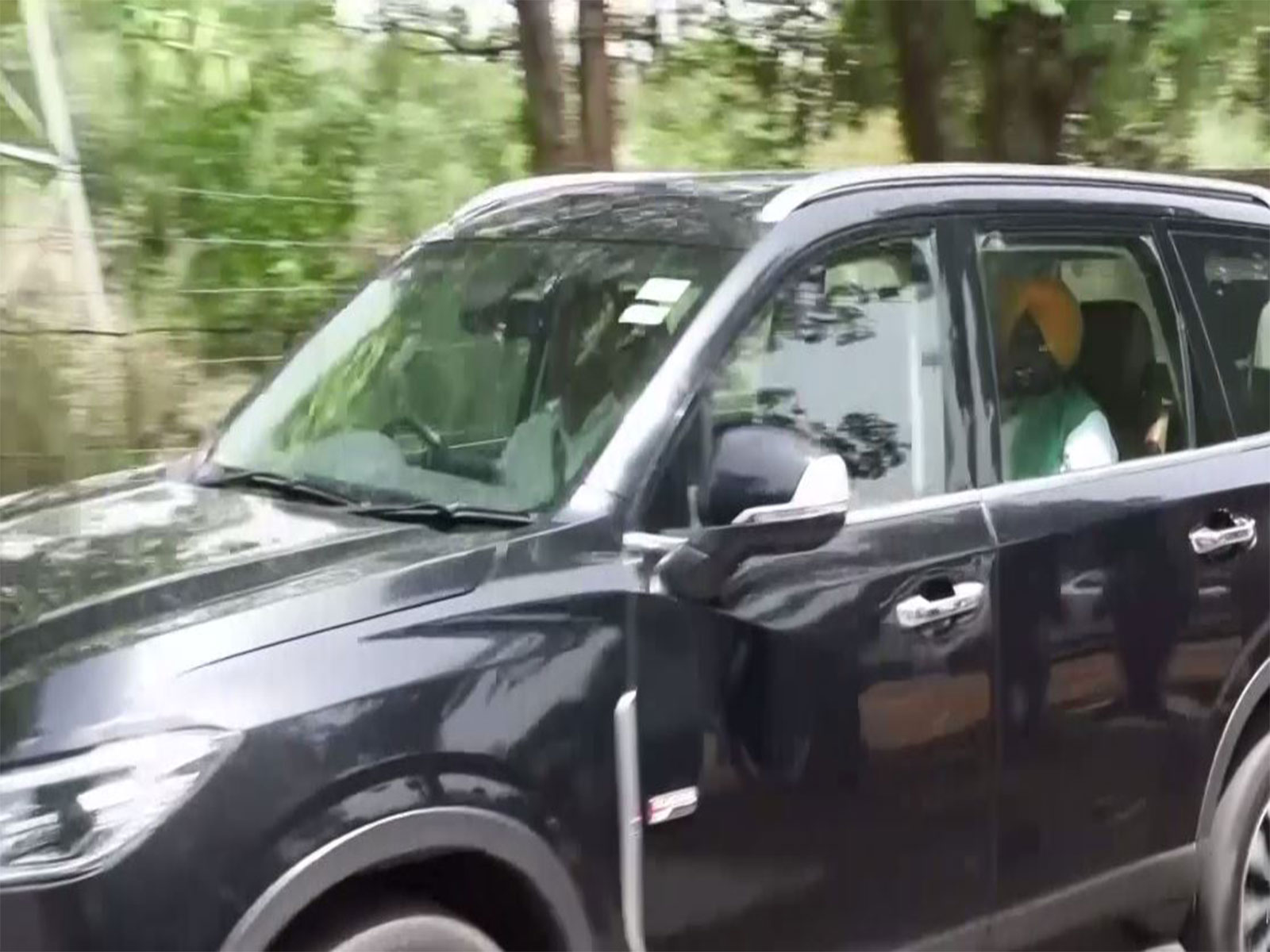AAP national convenor Arvind Kejriwal, Punjab CM Bhagwant Mann visits Sanjeev Arora in jail (Photo/ANI)