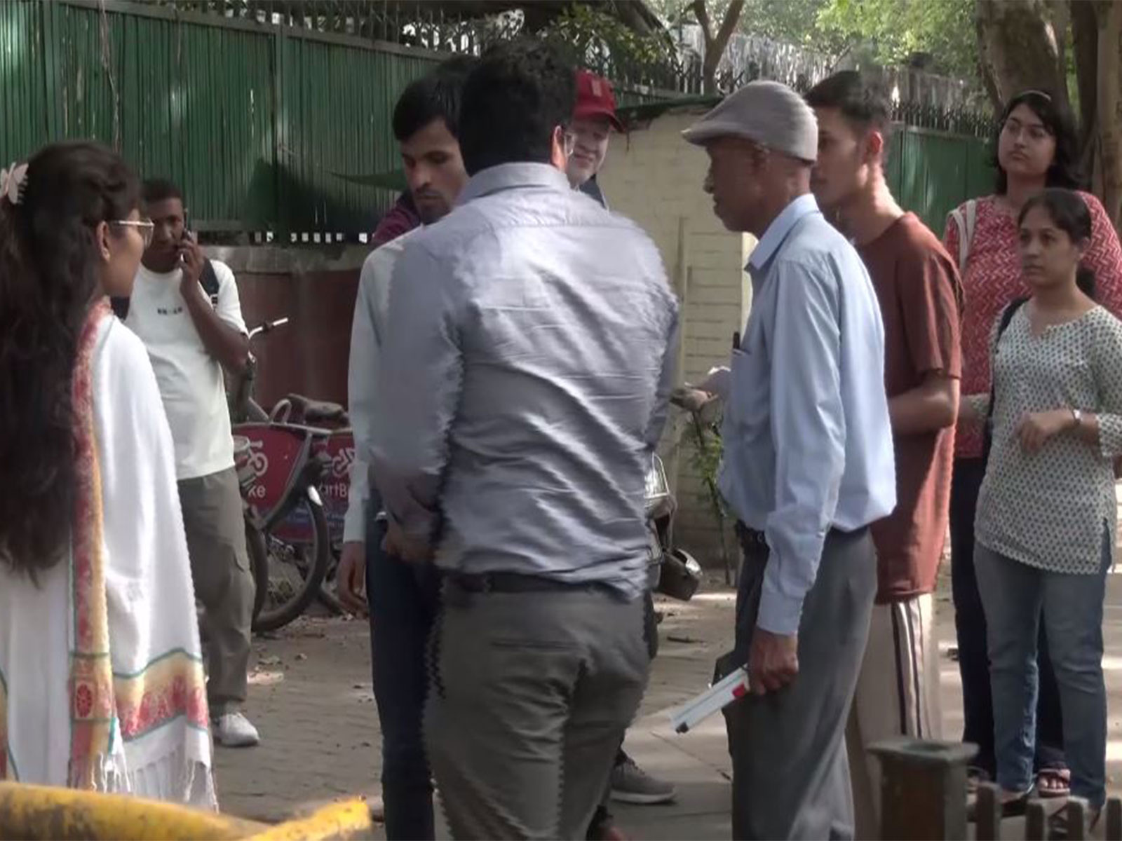 Visual from UPSC Civil Services Preliminary Examination centre in Delhi (Photo/ANI)