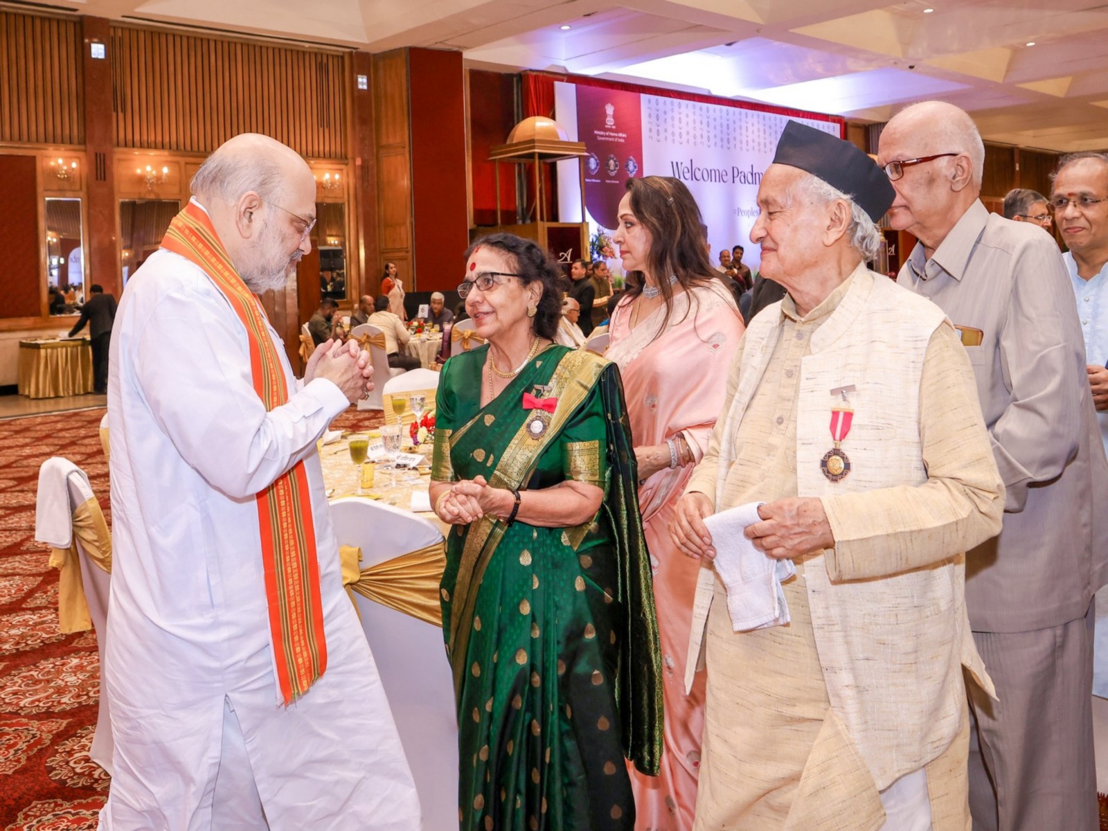 Home minister with Padma Awardees (Photo/X/ @AmitShah)