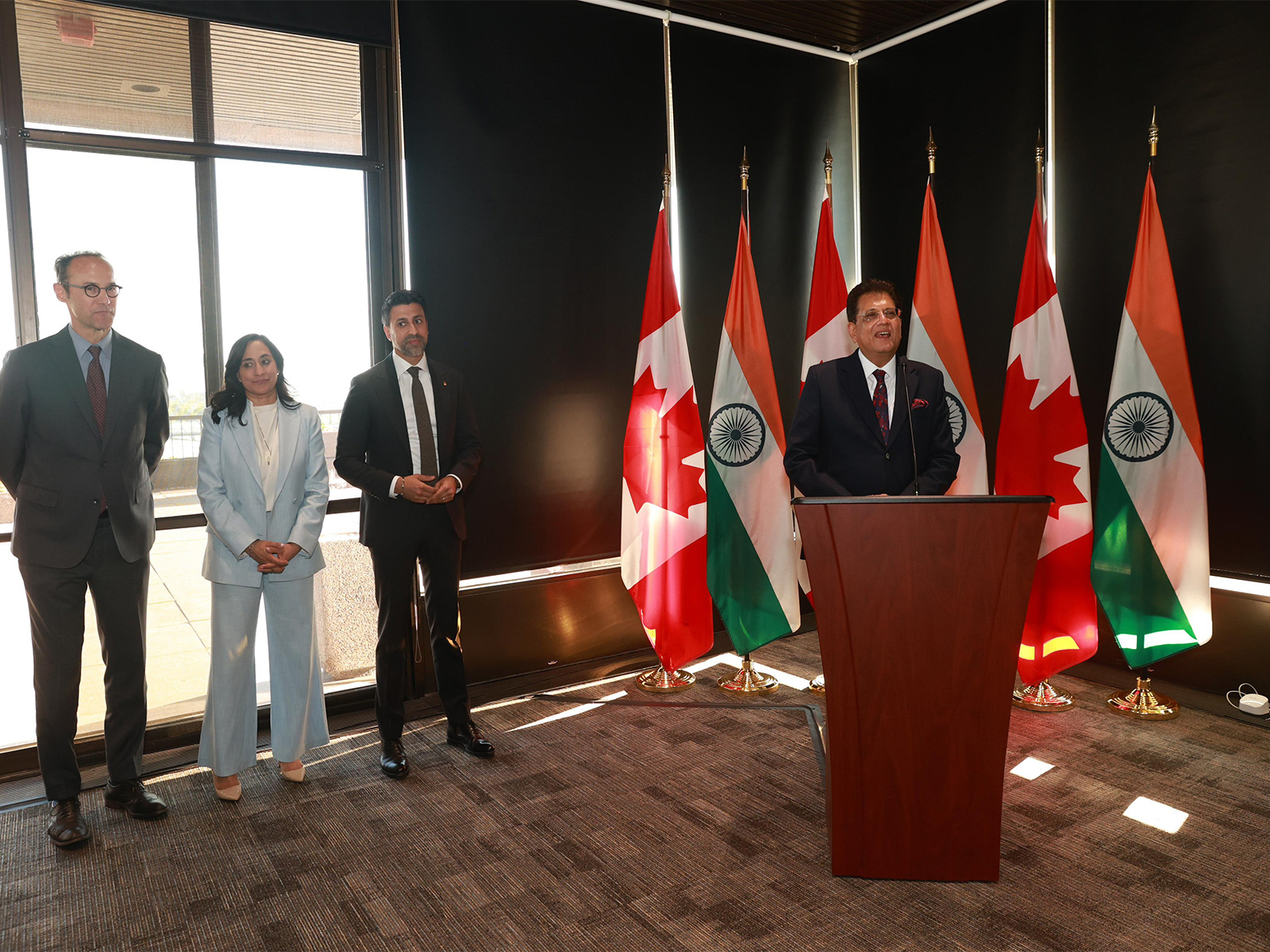 Union Minister Piyush Goyal at the reception hosted by Canada’s Minister of International Trade, Maninder Sidhu (Photo/X@PiyushGoyal)