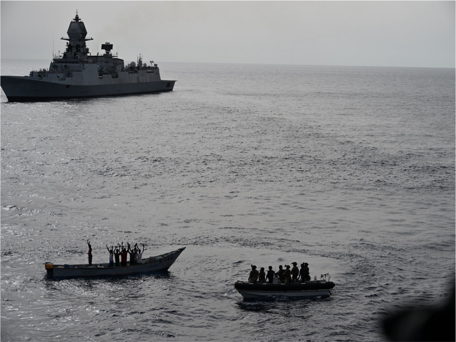 INS Kolkata foils suspected piracy attack in Western Indian Ocean (Photo/.Indian Navy)