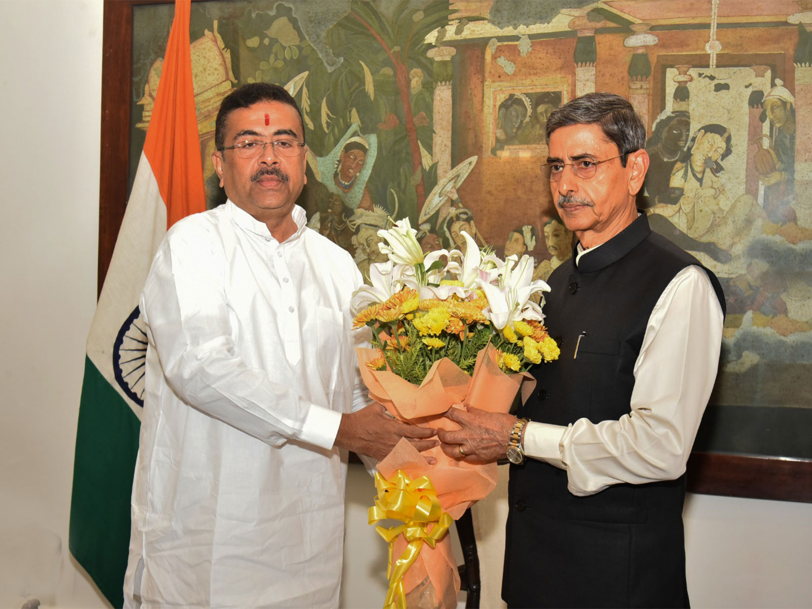 West Bengal CM Suvendu Adhikari meets state Governor RN Ravi (Photo/lok Bhavan)