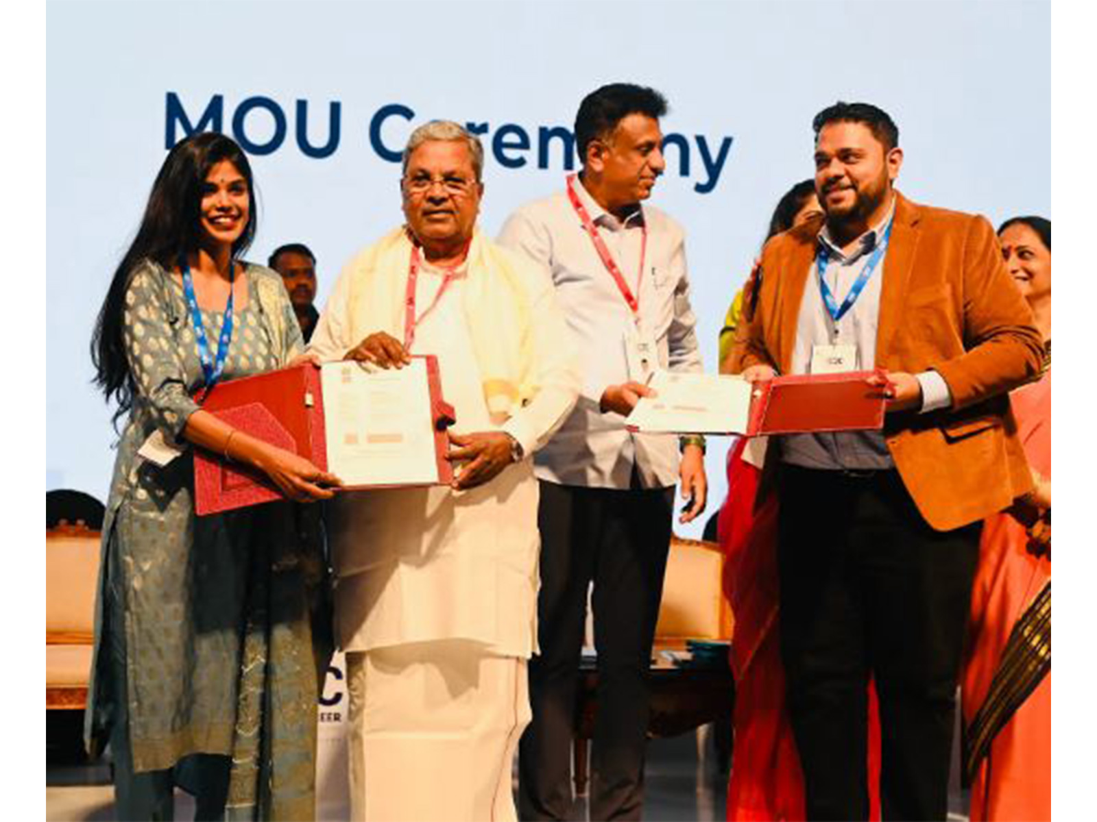 Mythri Kumar, Co-Founder, TimBuckDo, signs an MoU with Karnataka Government’s DCTE in the presence of Hon’ble CM Shri Siddaramaiah