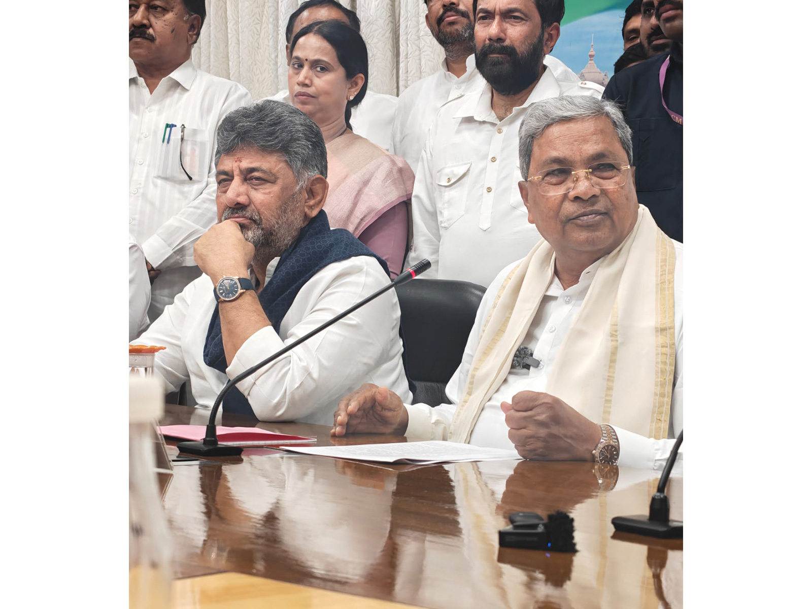 Addressing a press conference in Bengaluru, Siddaramaiah (Right) flanked by Deputy Chief Minister DK Shivakumar (Photo/ANI) Addressing a press conference in Bengaluru, Siddaramaiah (Right) flanked by Deputy Chief Minister DK Shivakumar (Photo/ANI)