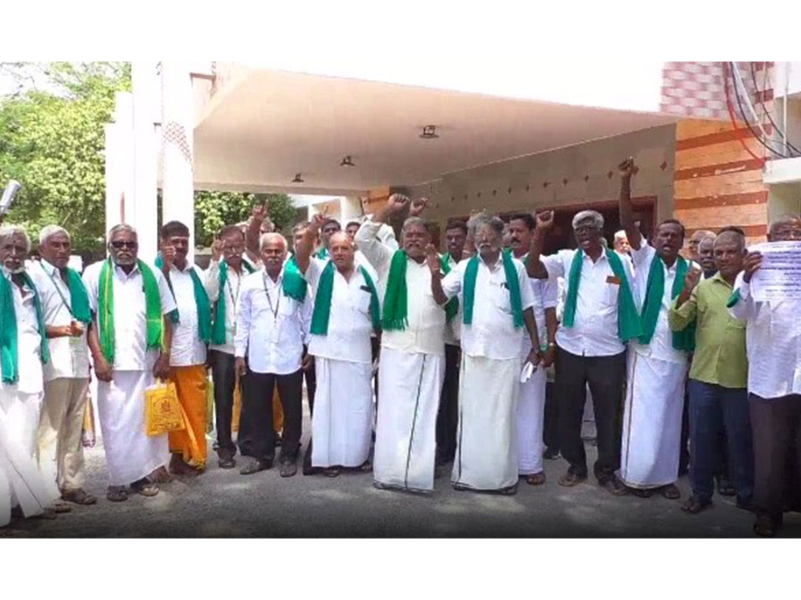 Farmers protest at District Collectorate in Vellore (Photo/ANI)