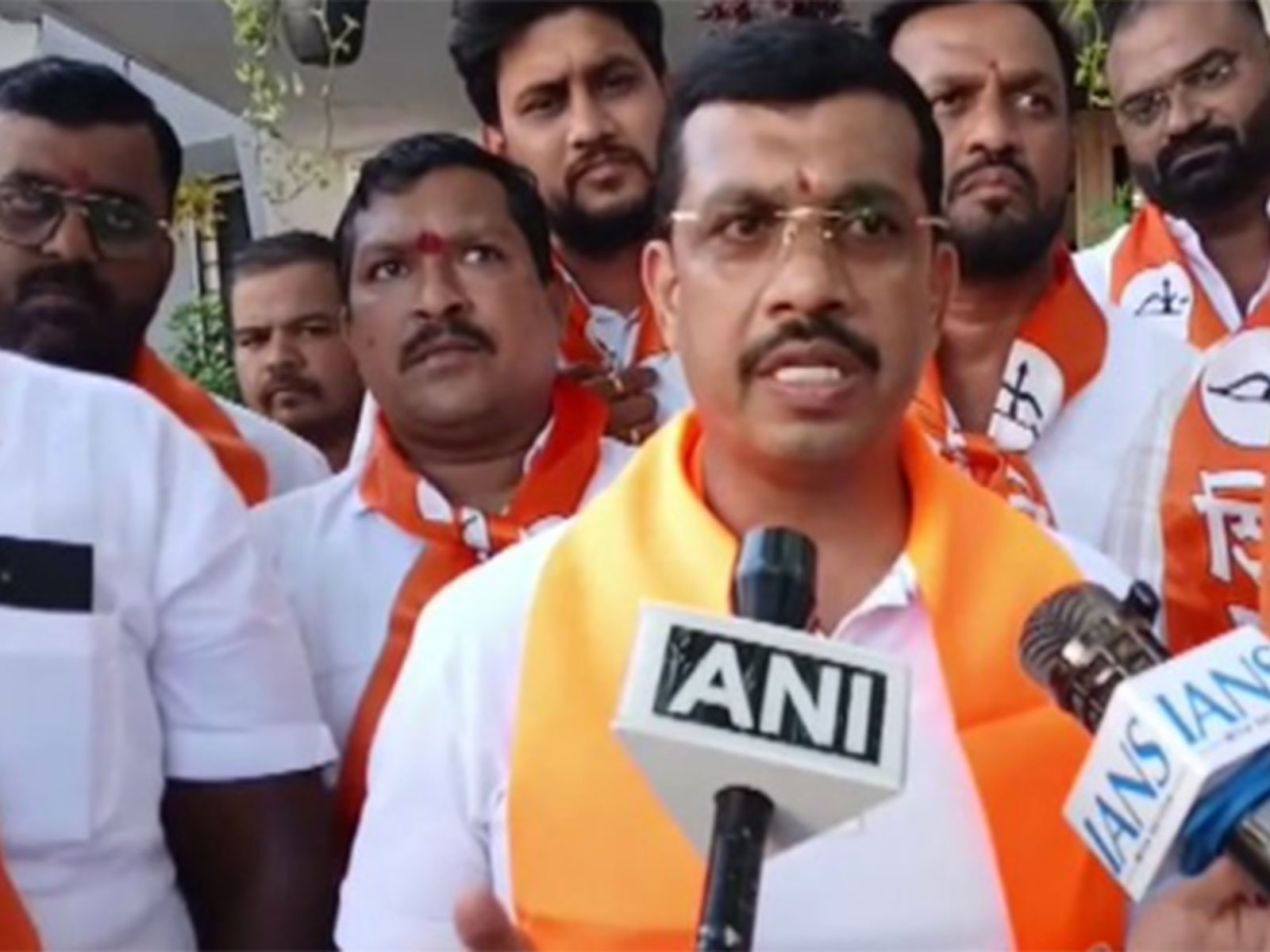 Shiv Sena leader Pramod Nana Bhangire (Photo/ANI) Shiv Sena leader Pramod Nana Bhangire (Photo/ANI)