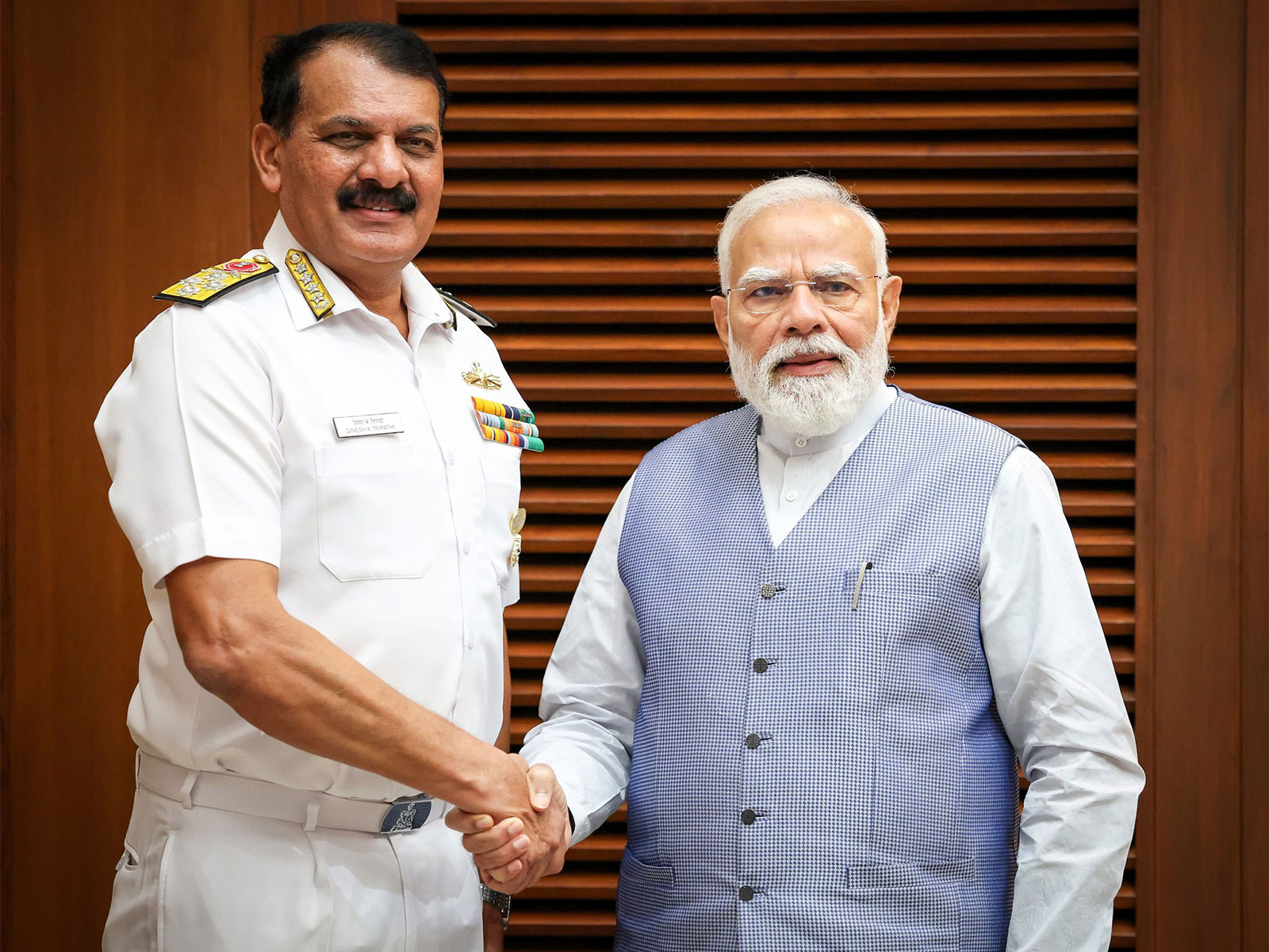 Outgoing Navy Chief Admiral Tripathi briefs PM Modi on maritime security, operational preparedness (Photo/X SpokespersonNavy @indiannavy)